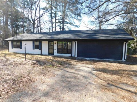 Homes For Sale - 1516 Frost St<br/> Upshur County, Gilmer, TX 75644