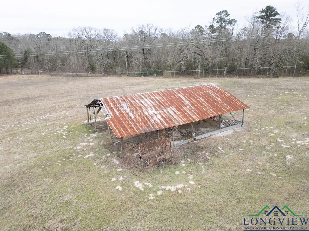 2511 N Peach Rd, Big Sandy, Texas image 35