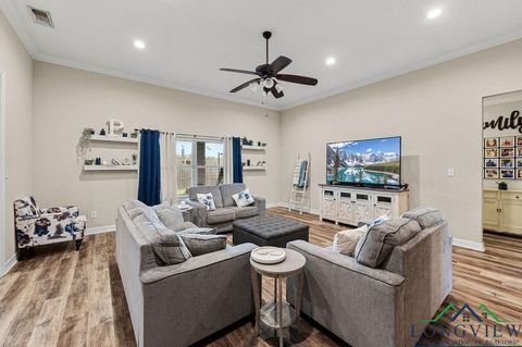 A home in Big Sandy