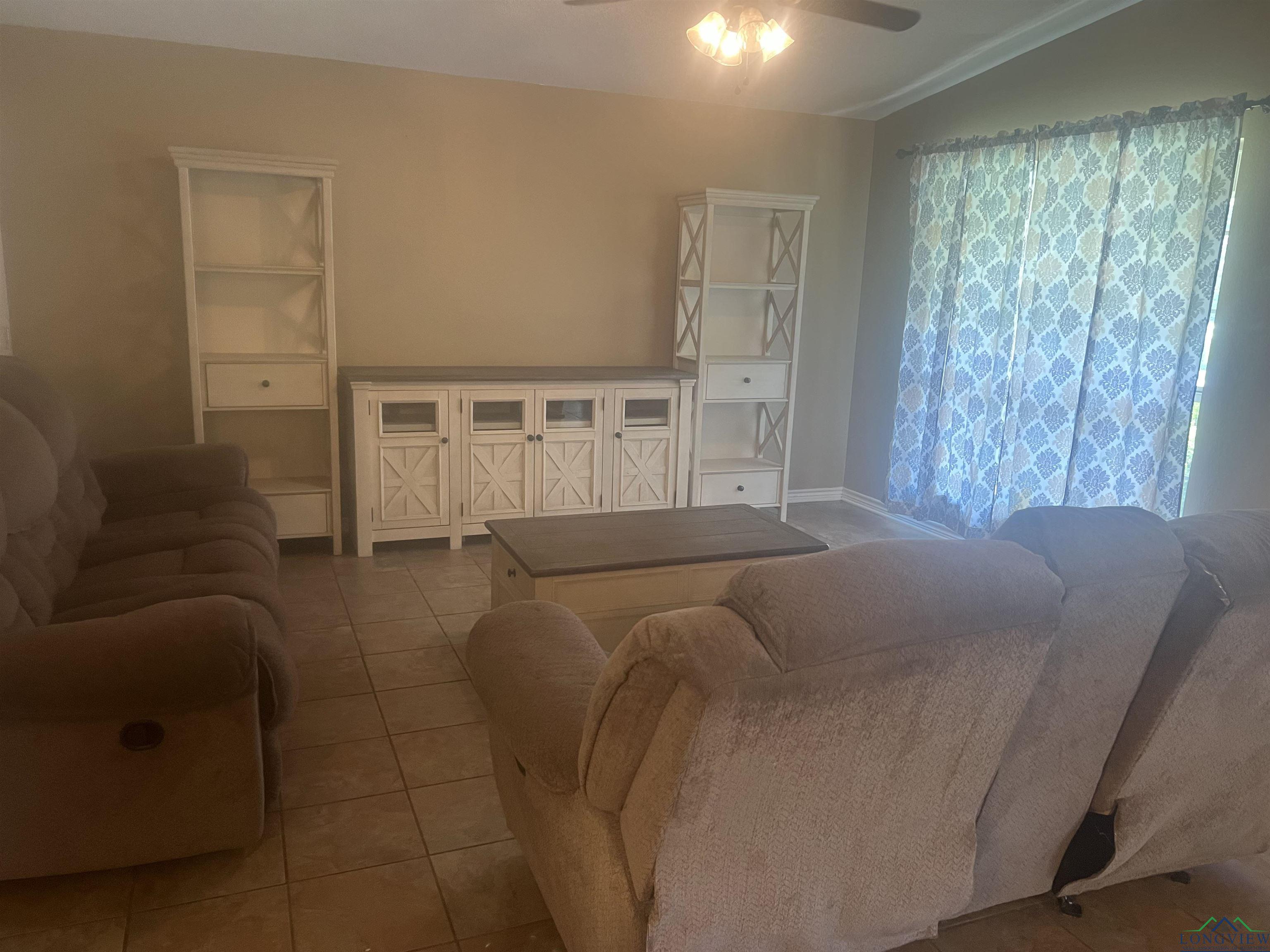4303 Idylwild Ter, Marshall, Texas image 3
