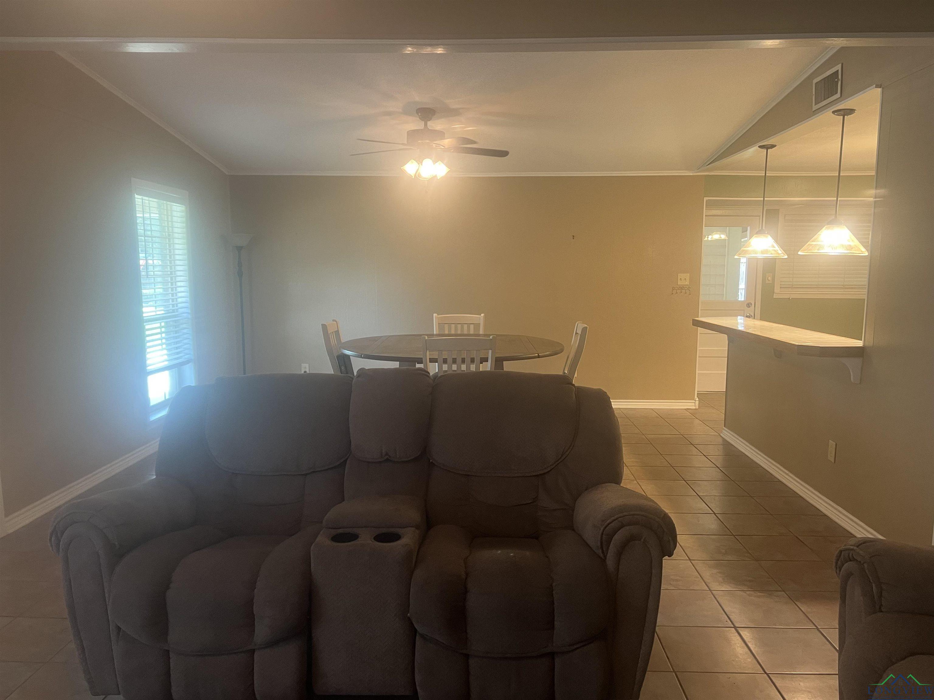 4303 Idylwild Ter, Marshall, Texas image 5