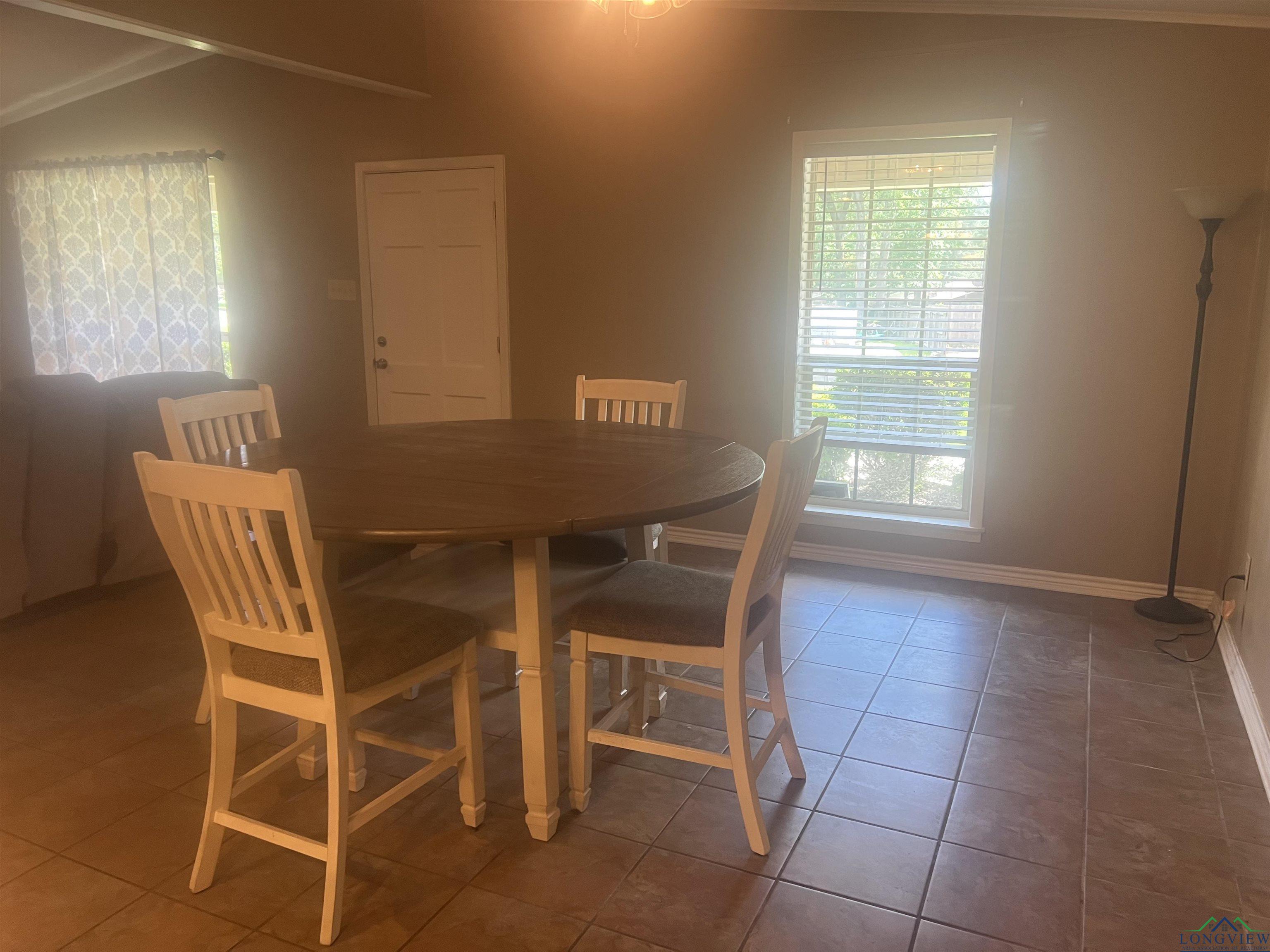 4303 Idylwild Ter, Marshall, Texas image 2