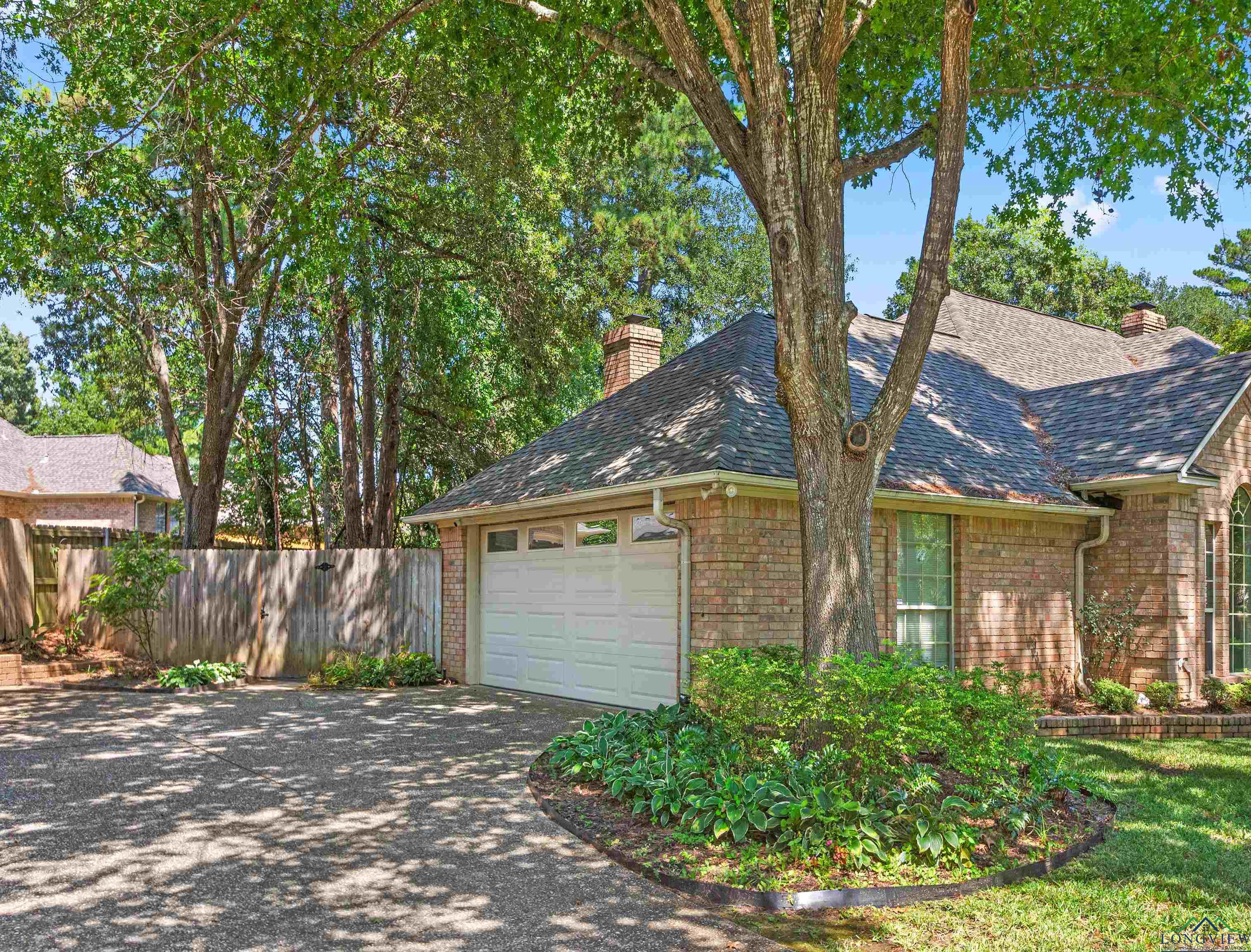 1503 Woodlands Dr, Tyler, Texas image 2