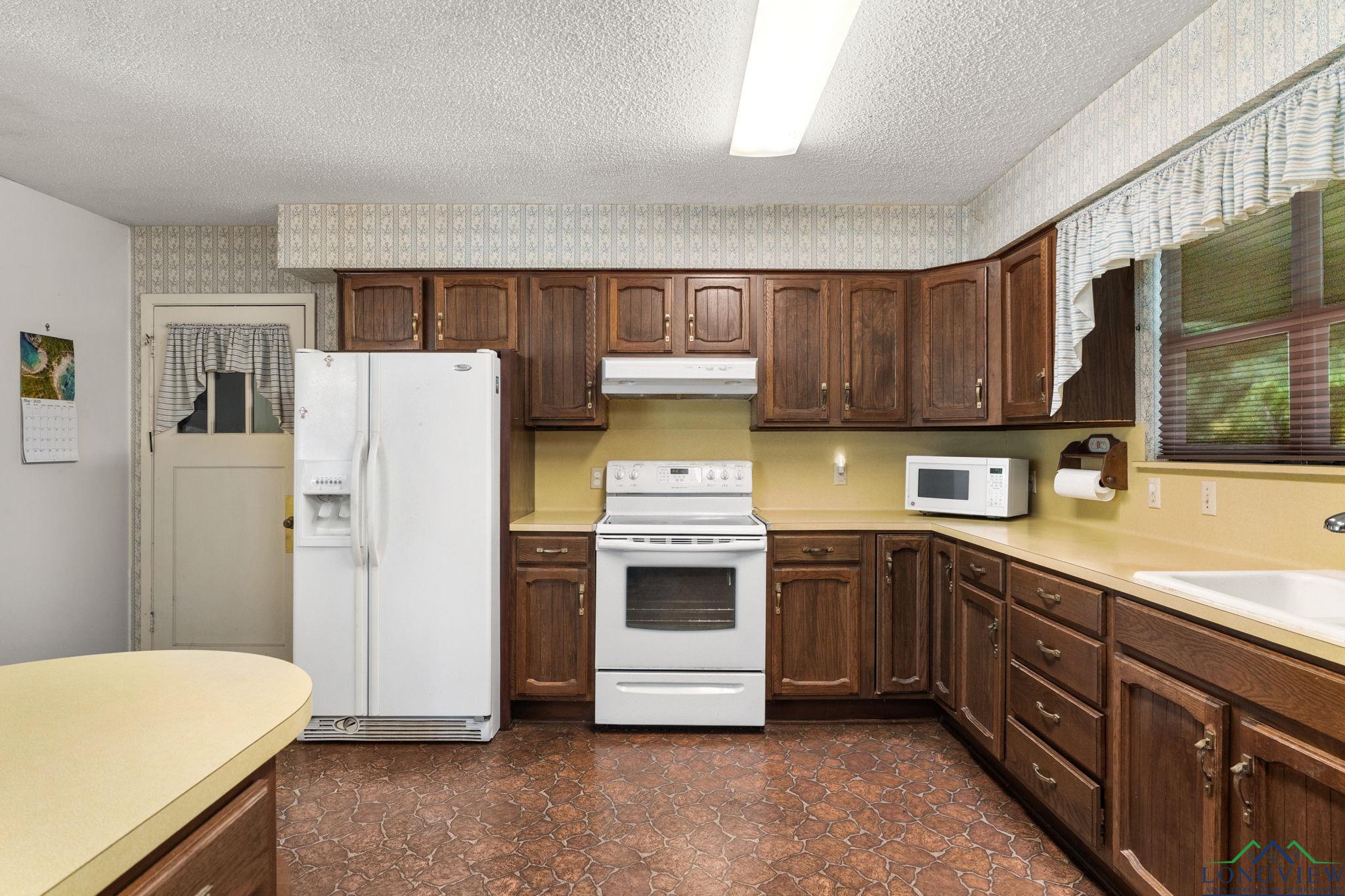 6940 Fm 778, Hawkins, Texas image 11