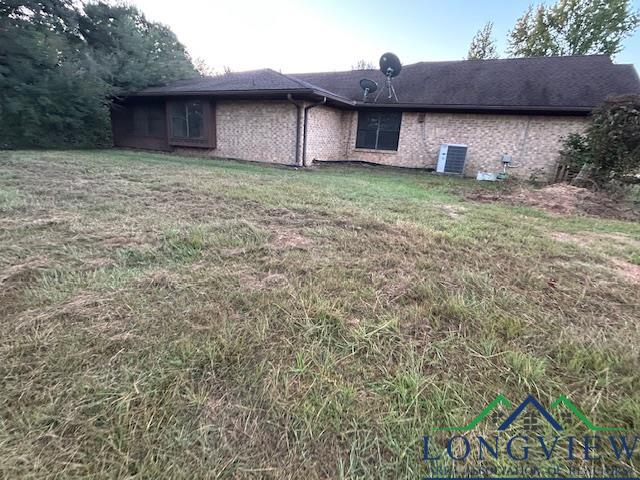 Marshall, Texas 75670, United States, 3 Bedrooms Bedrooms, ,2 BathroomsBathrooms,Residential,Active,222012