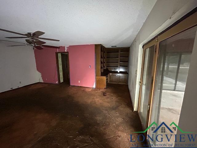 Marshall, Texas 75670, United States, 3 Bedrooms Bedrooms, ,2 BathroomsBathrooms,Residential,Active,222012