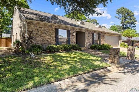 Homes For Sale - 317 Tealwood Dr<br/> Longview, TX 75601
