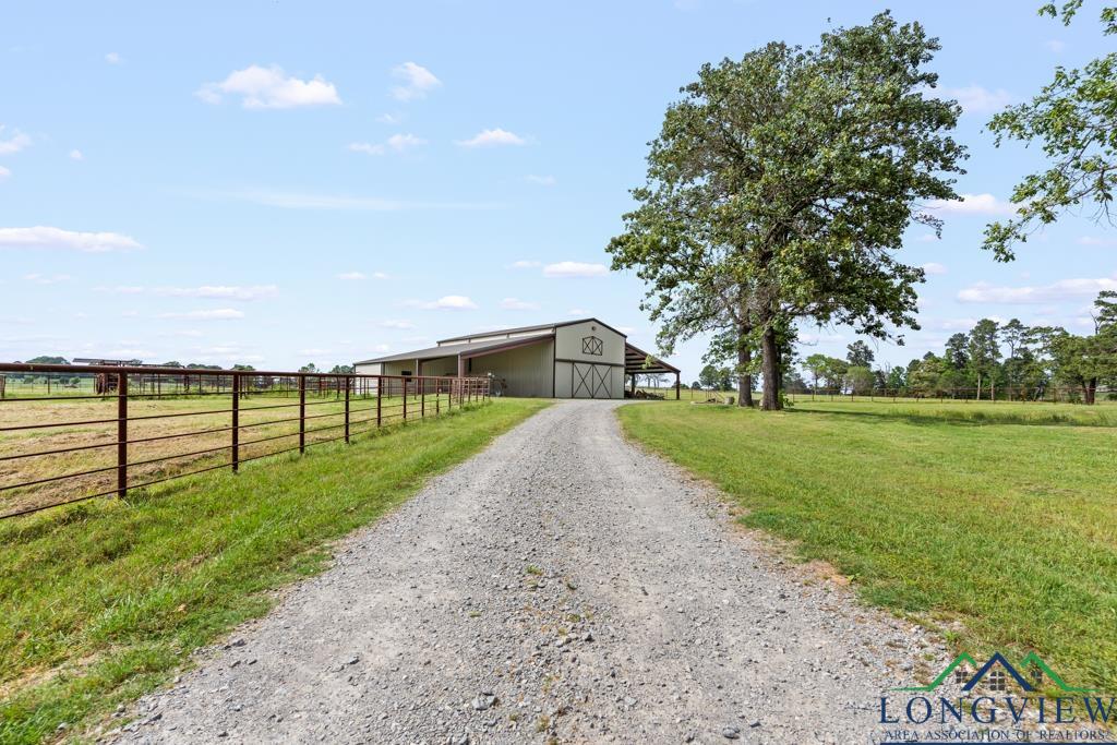 6056 Bobwhite Road, Gilmer, Texas image 39