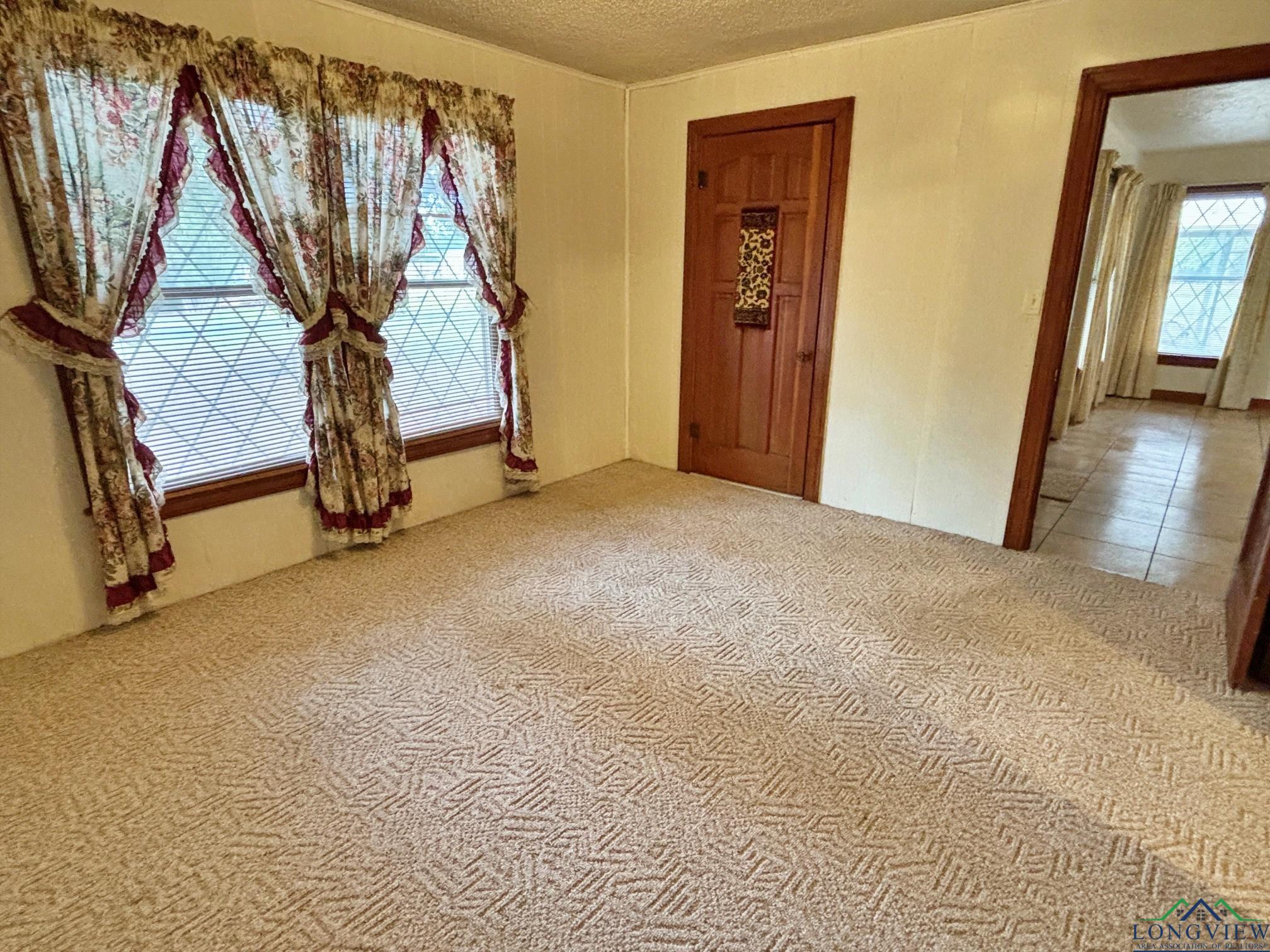 2431 N Jefferson Ave, Mount Pleasant, Texas image 8