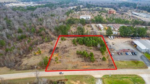 Vacant Land For Sale - 350 Marvin A. Smith Drive<br/> Kilgore, TX 75662