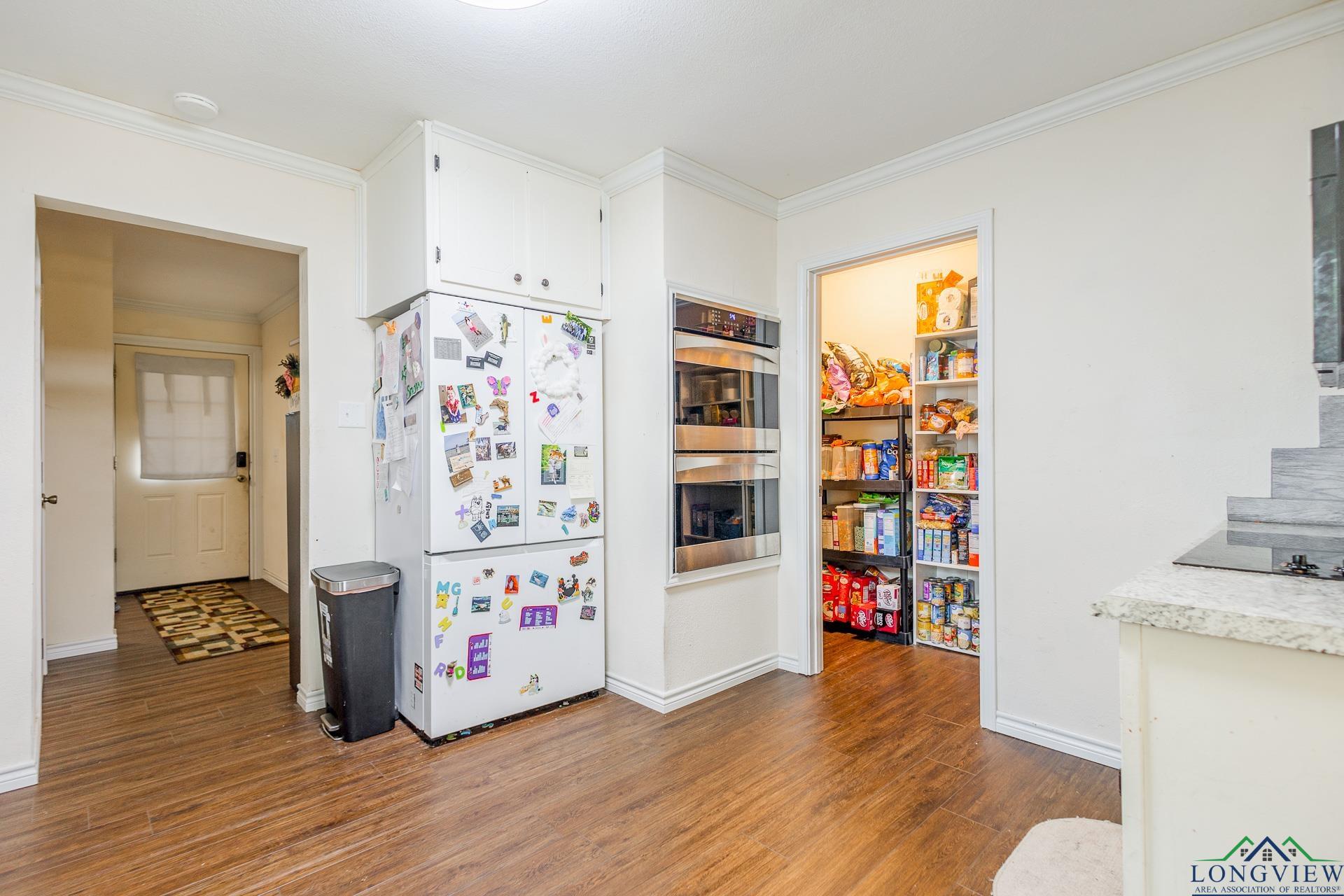 500 W Jasper Dr, Marshall, Texas image 4