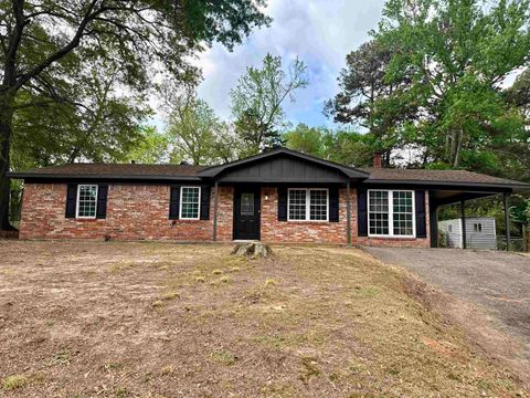 Homes For Sale - 1106 Annette Dr<br/> Gregg County, Longview, TX 75604