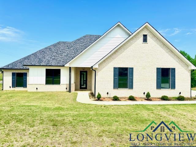 349 Brooks Dr, Gladewater, Texas image 3