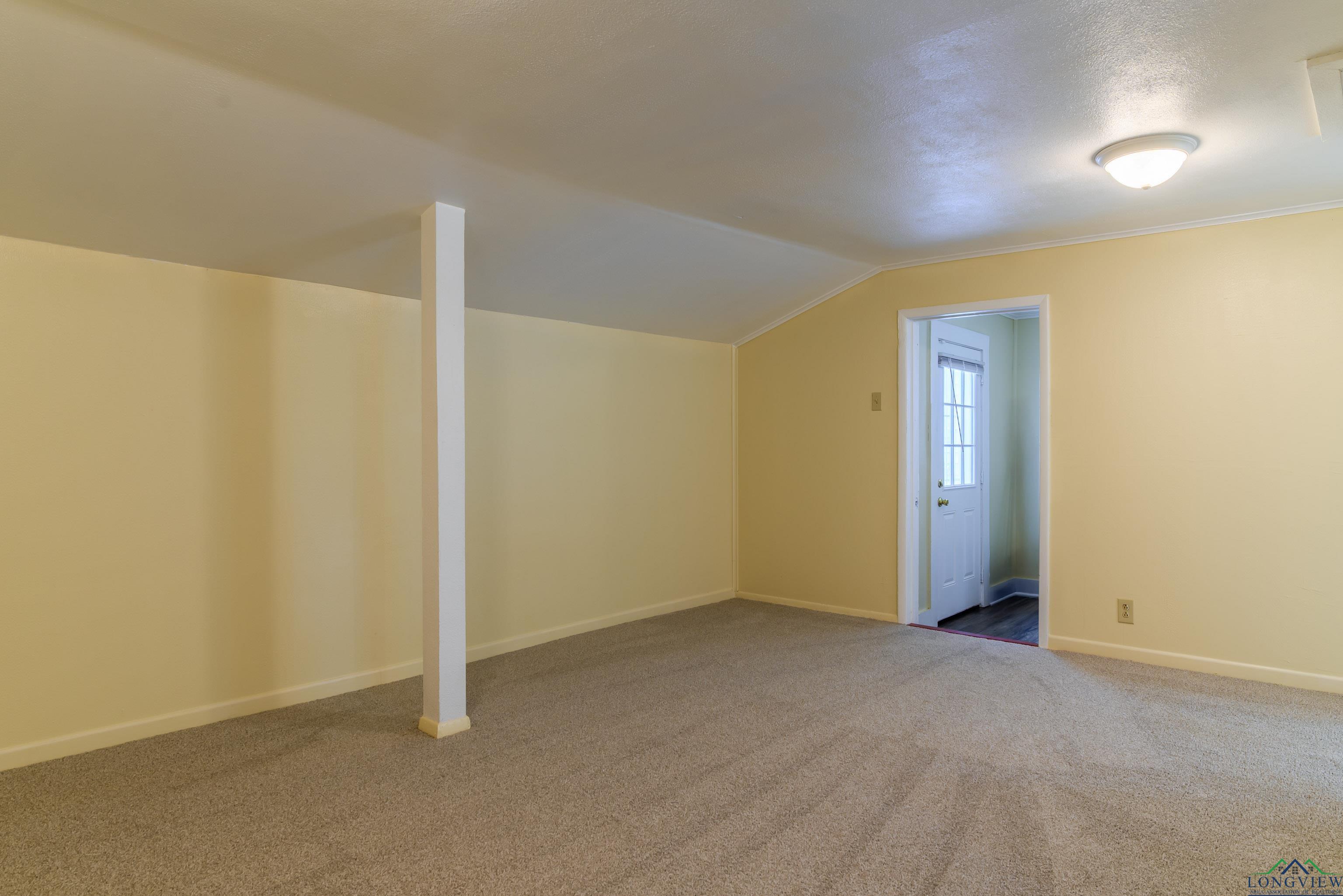215 S Sidney St, Longview, Texas image 15