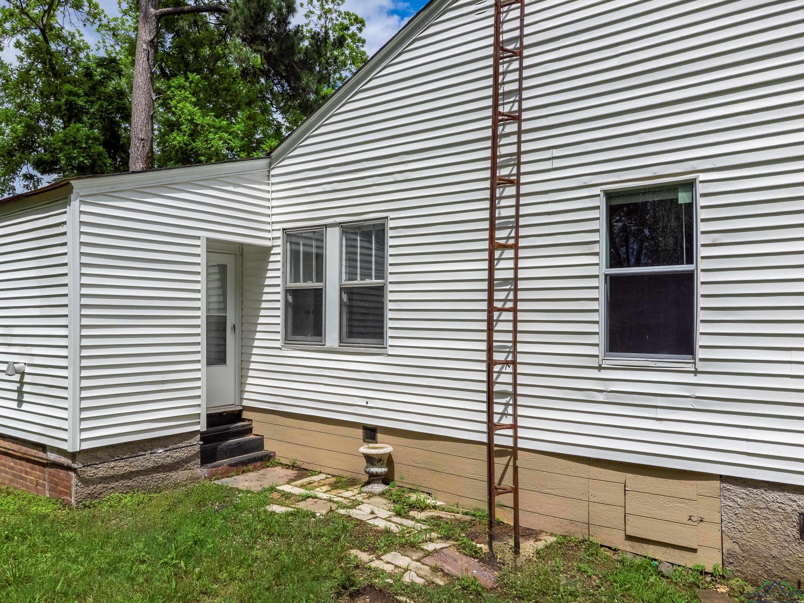 215 S Sidney St, Longview, Texas image 29