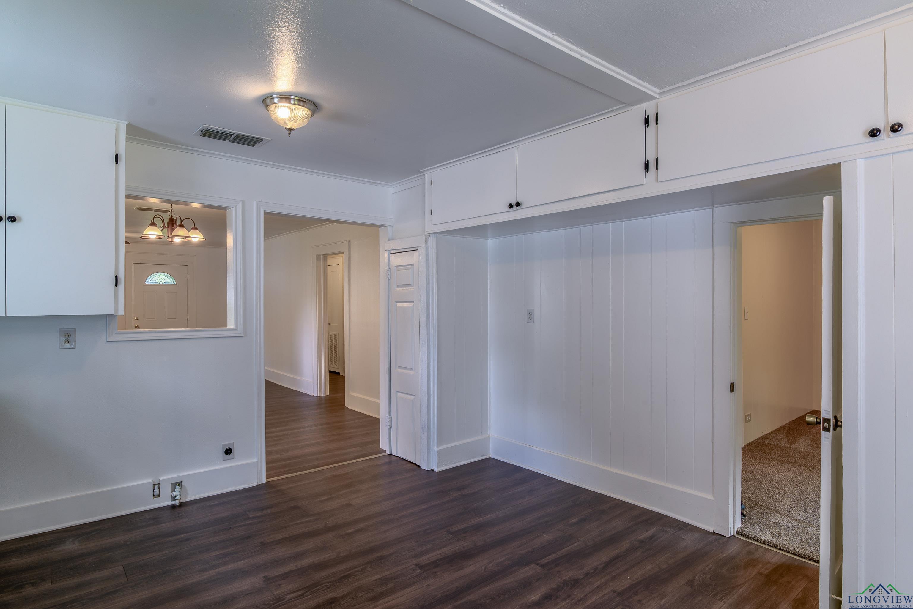 215 S Sidney St, Longview, Texas image 11