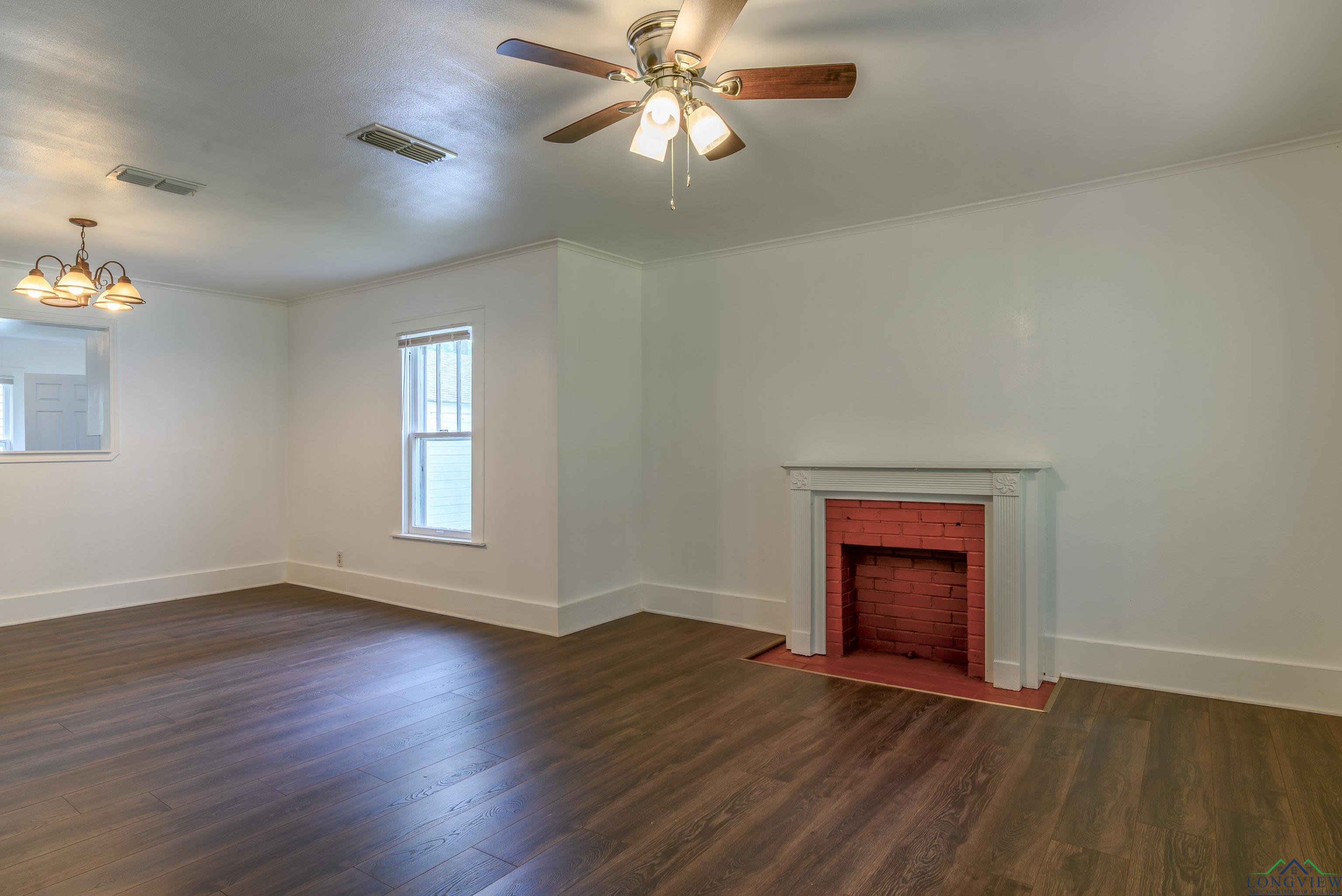 215 S Sidney St, Longview, Texas image 6