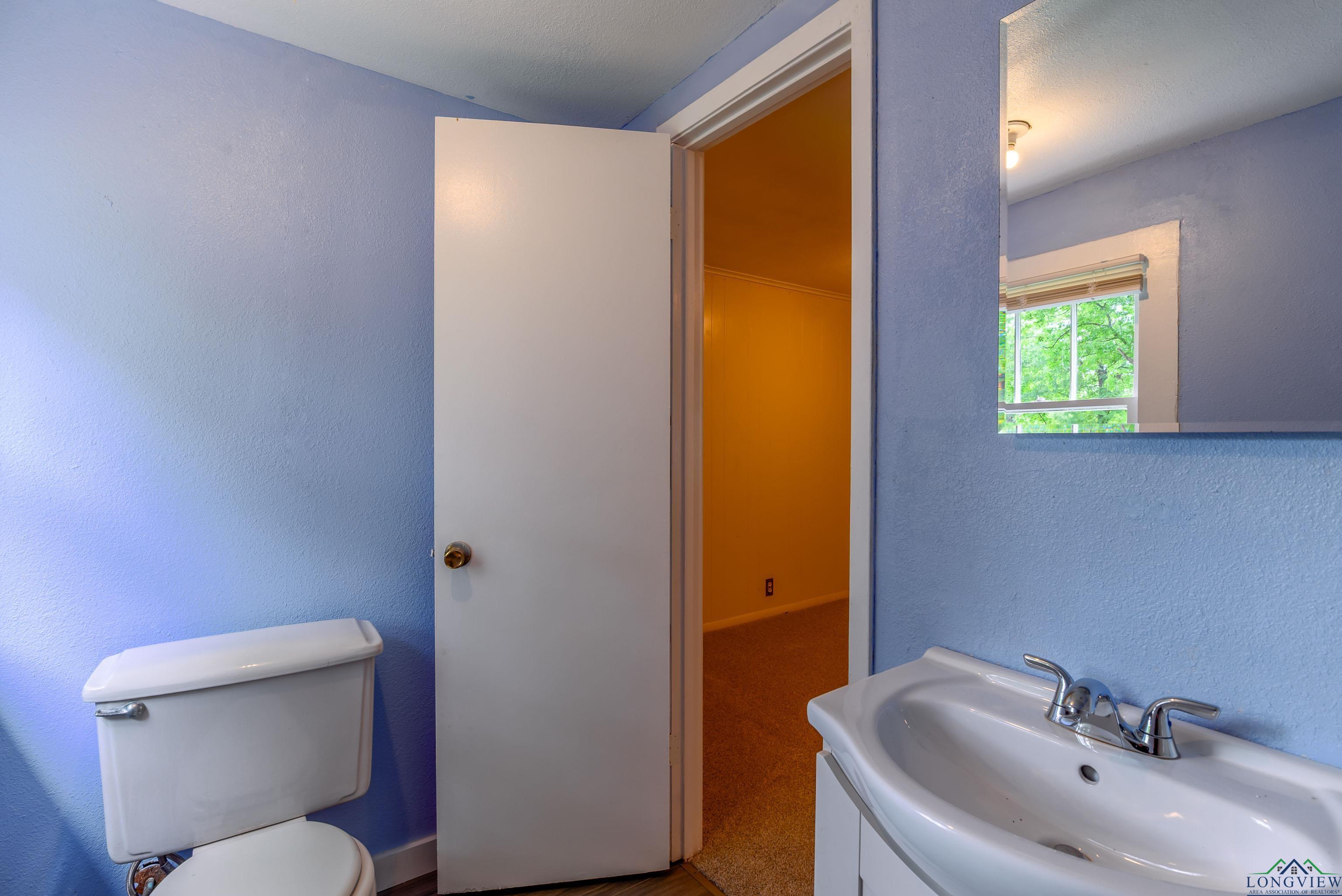 215 S Sidney St, Longview, Texas image 18