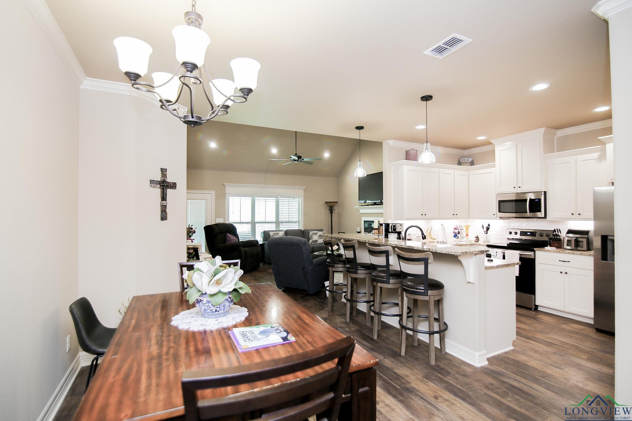 2131 Page Creek Trl, Longview, Texas image 6
