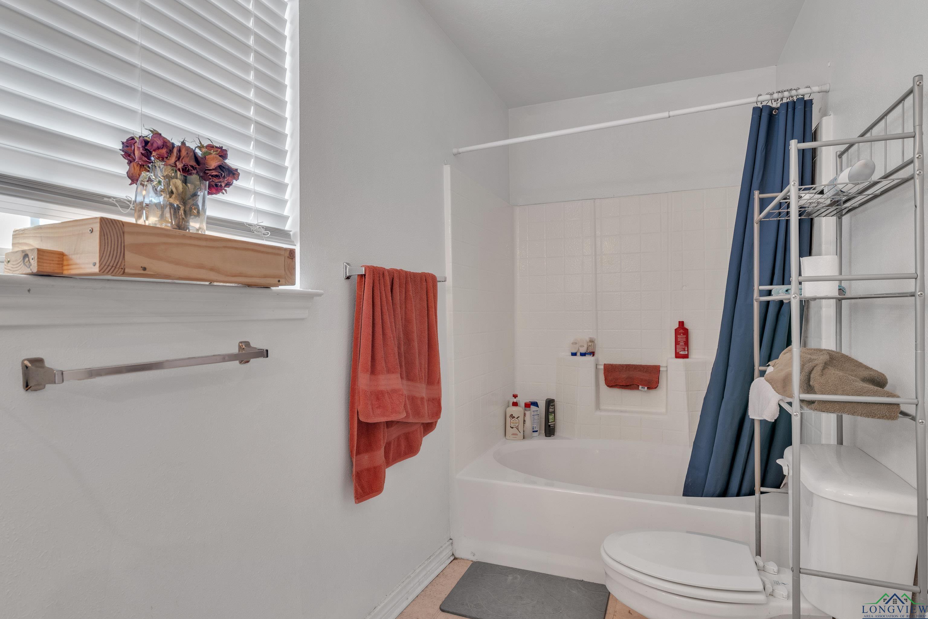 1300 S Mullins Loop, College Station, Texas image 25