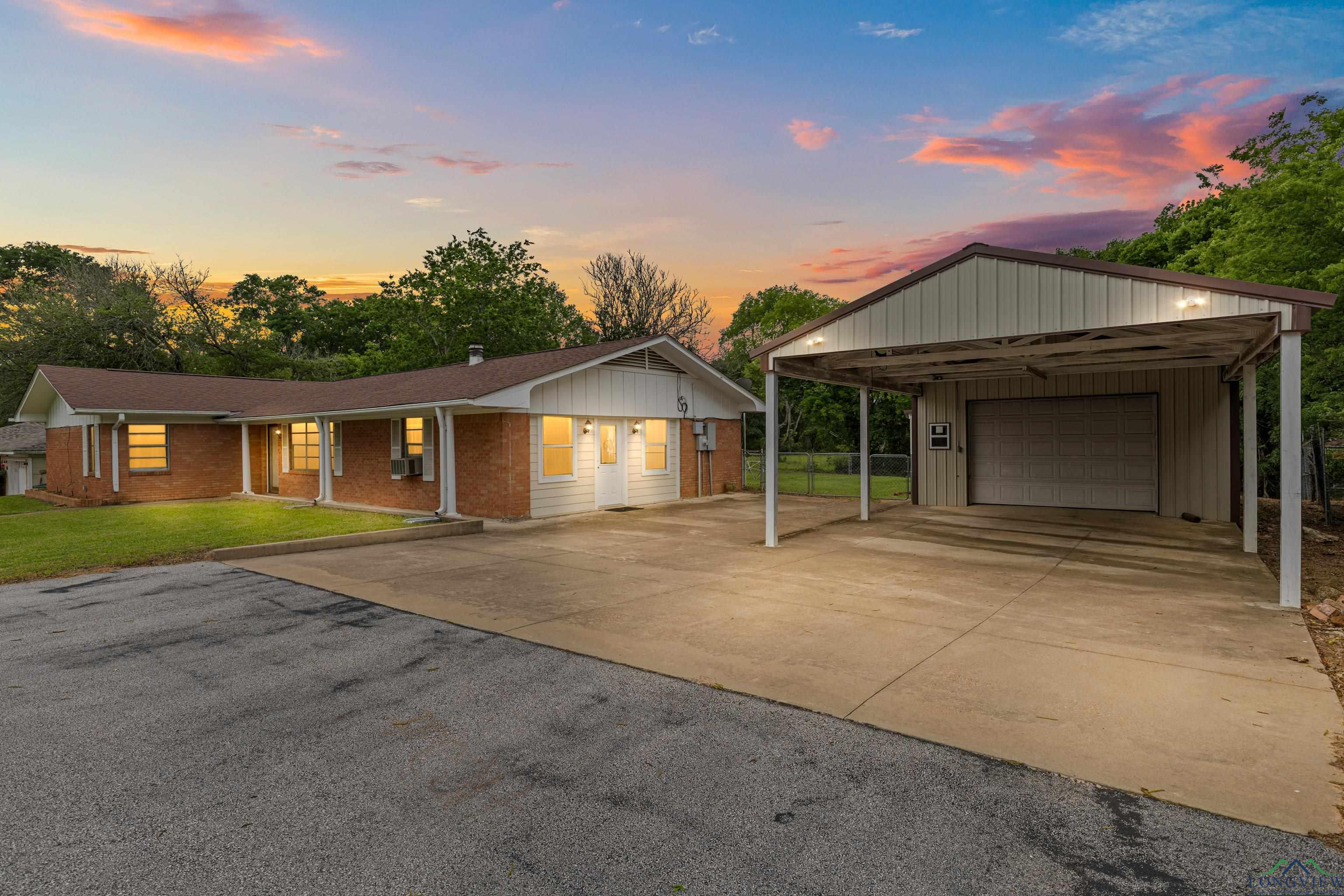 10870 S Main St, Overton, Texas image 1