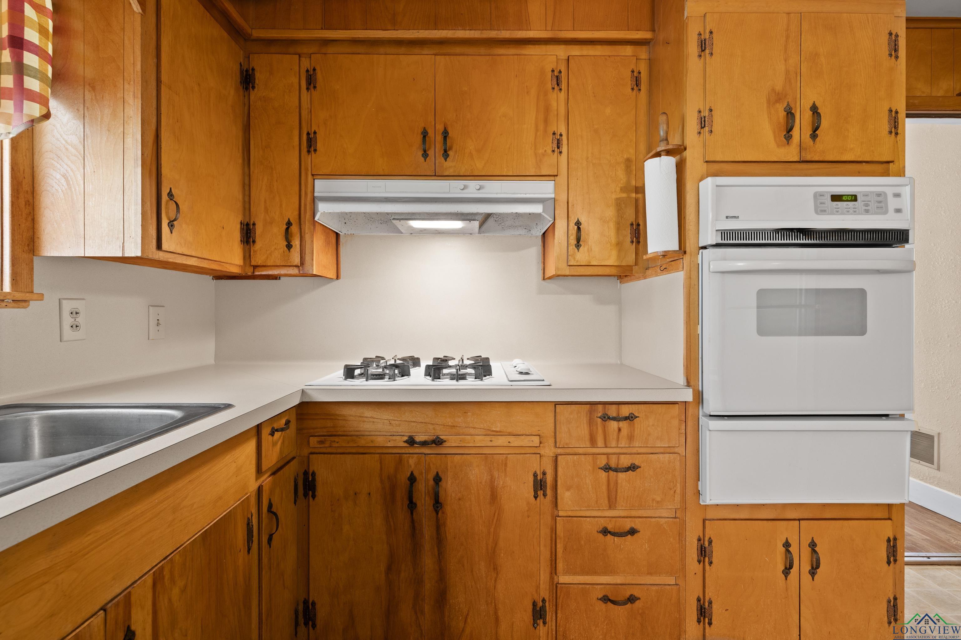 10870 S Main St, Overton, Texas image 12