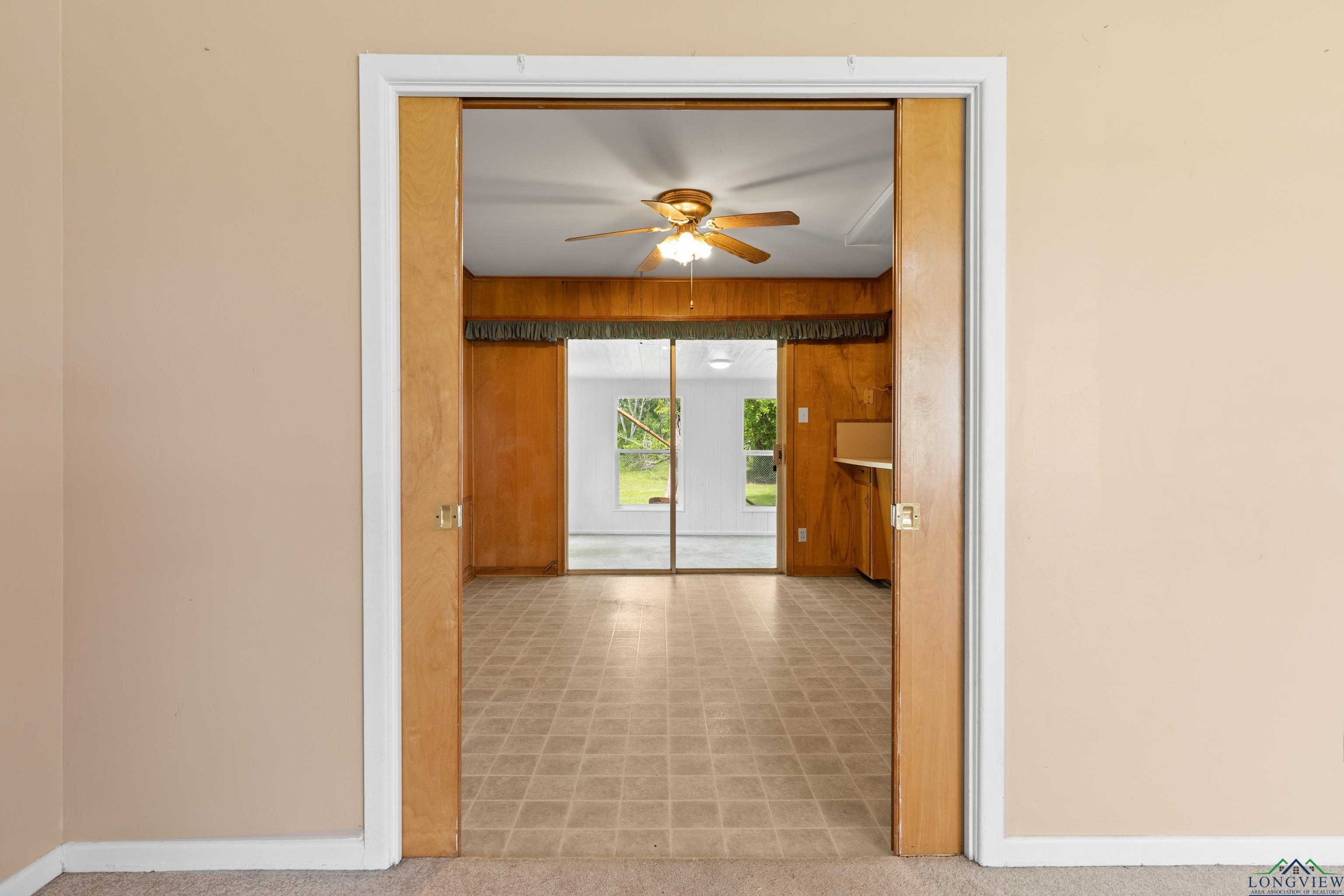 10870 S Main St, Overton, Texas image 8