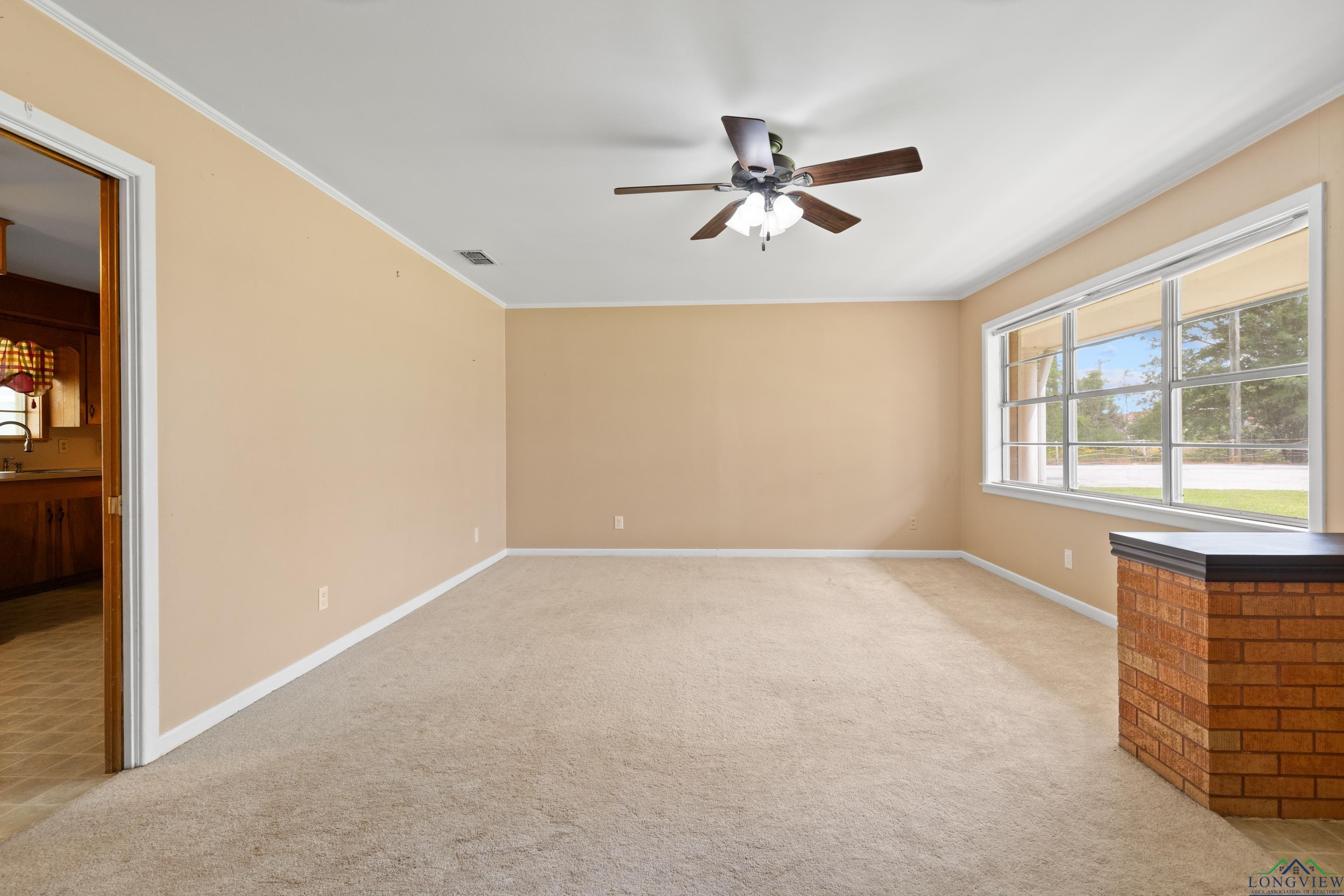 10870 S Main St, Overton, Texas image 6