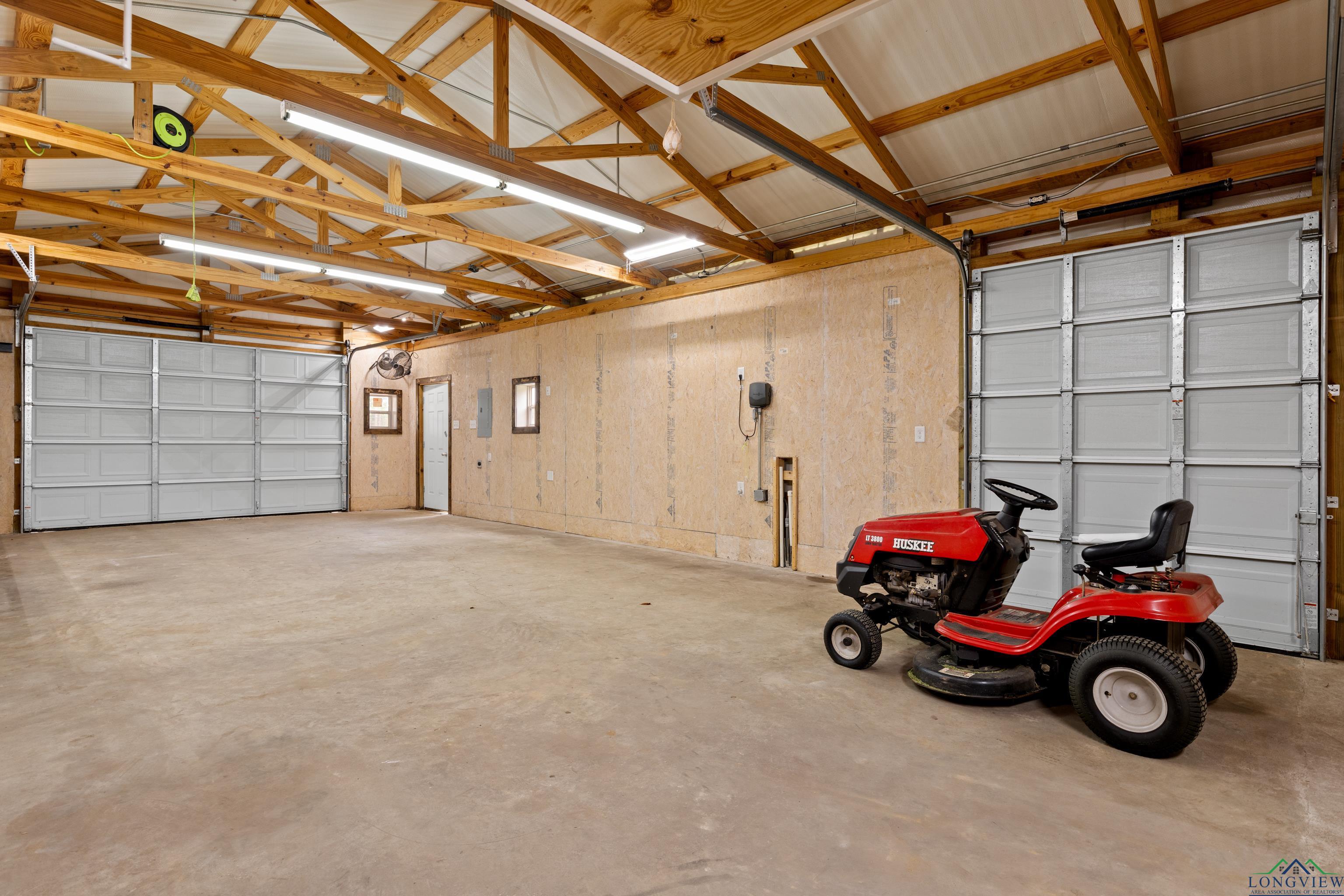 10870 S Main St, Overton, Texas image 33