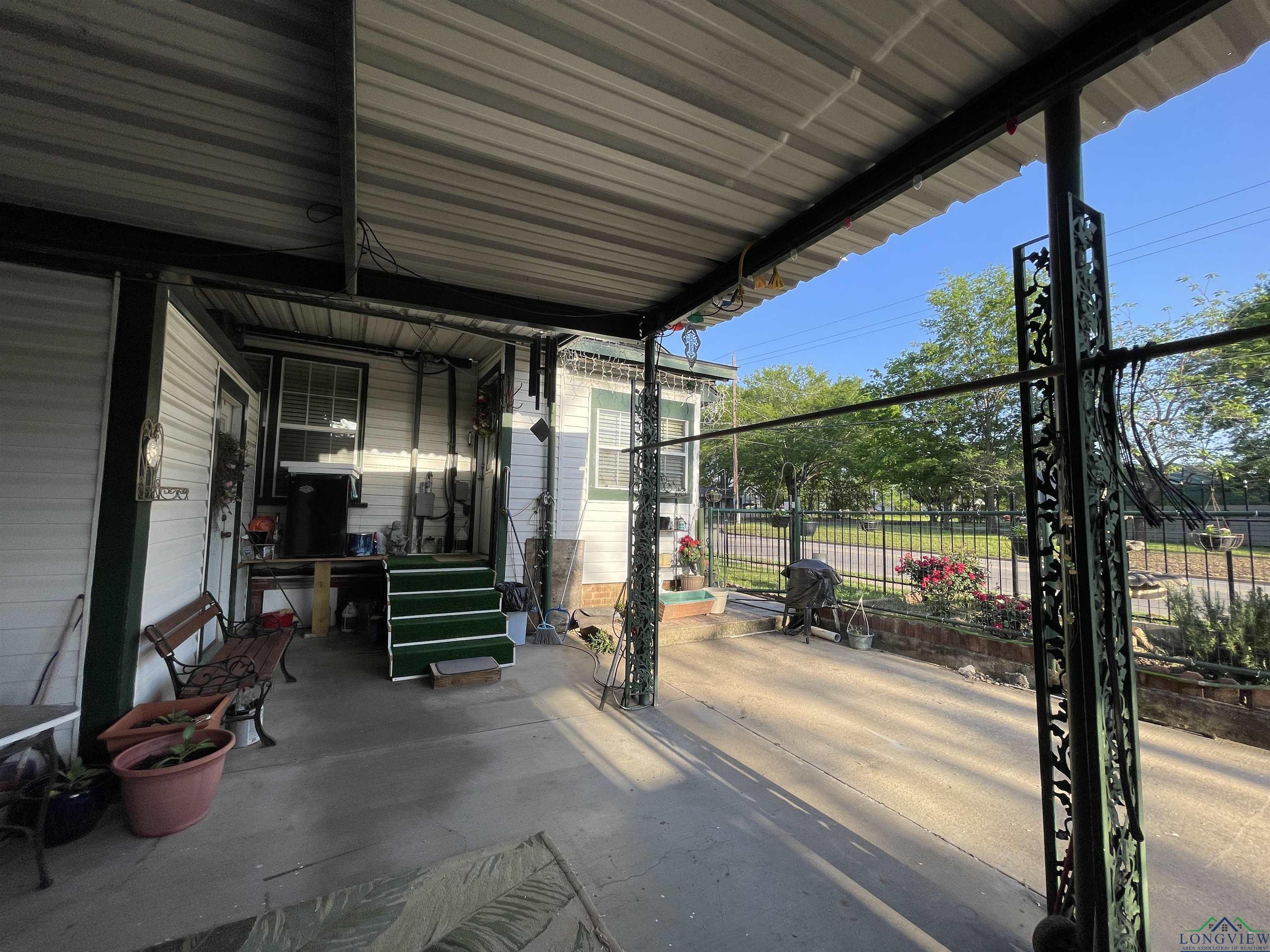 1715 Holly St, Longview, Texas image 10