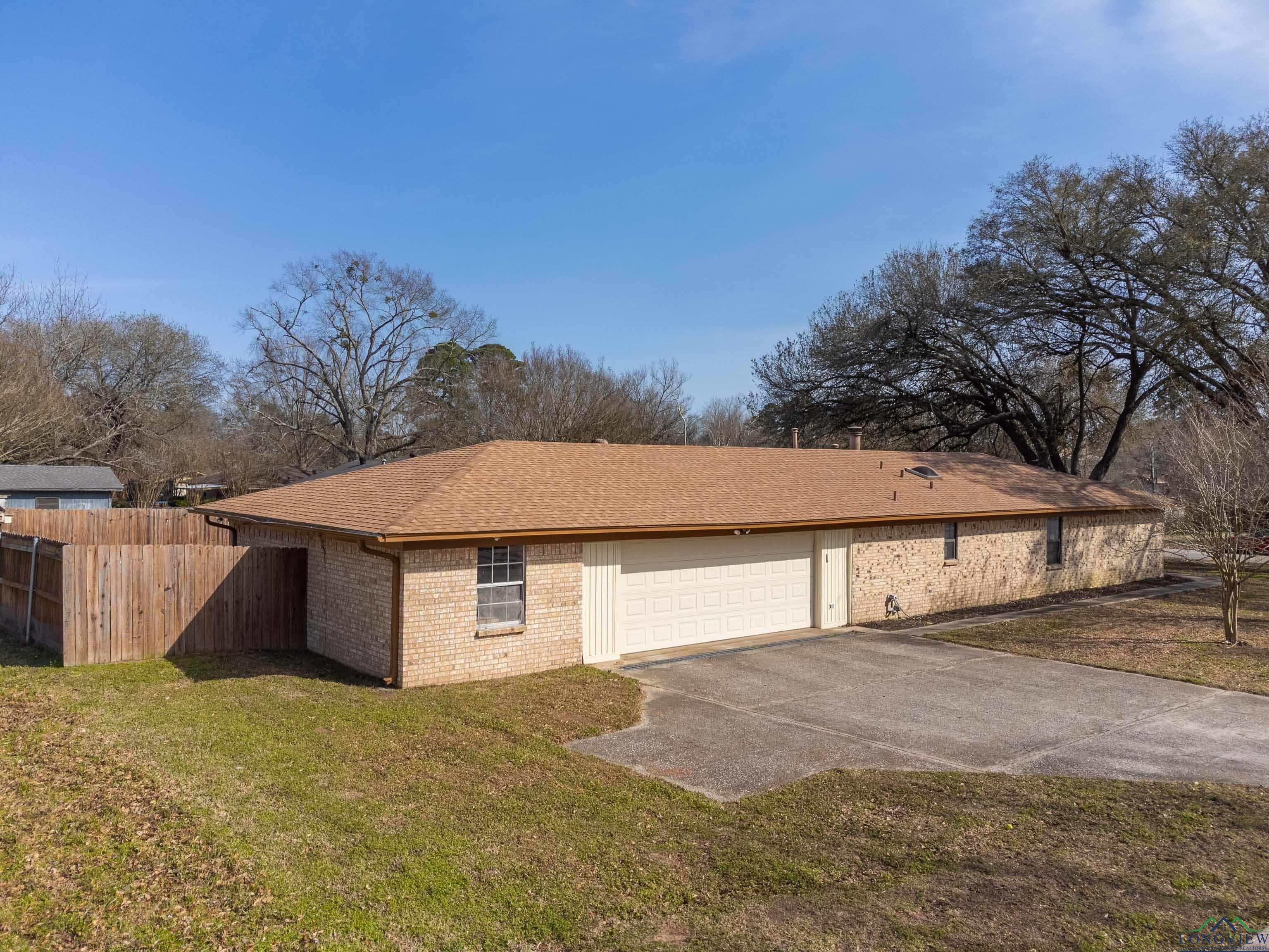 201 Casca, Hallsville, Texas image 38