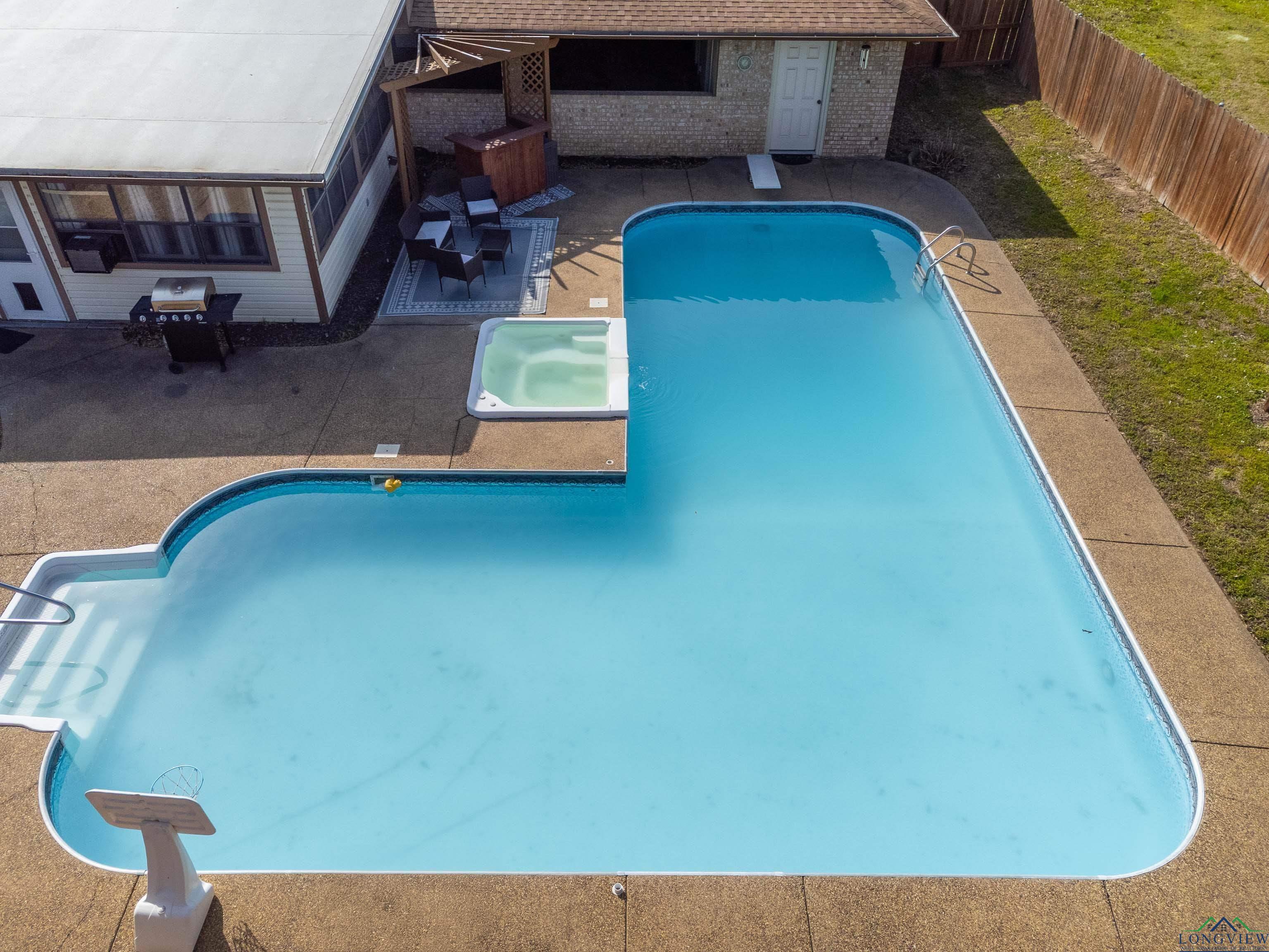 201 Casca, Hallsville, Texas image 35
