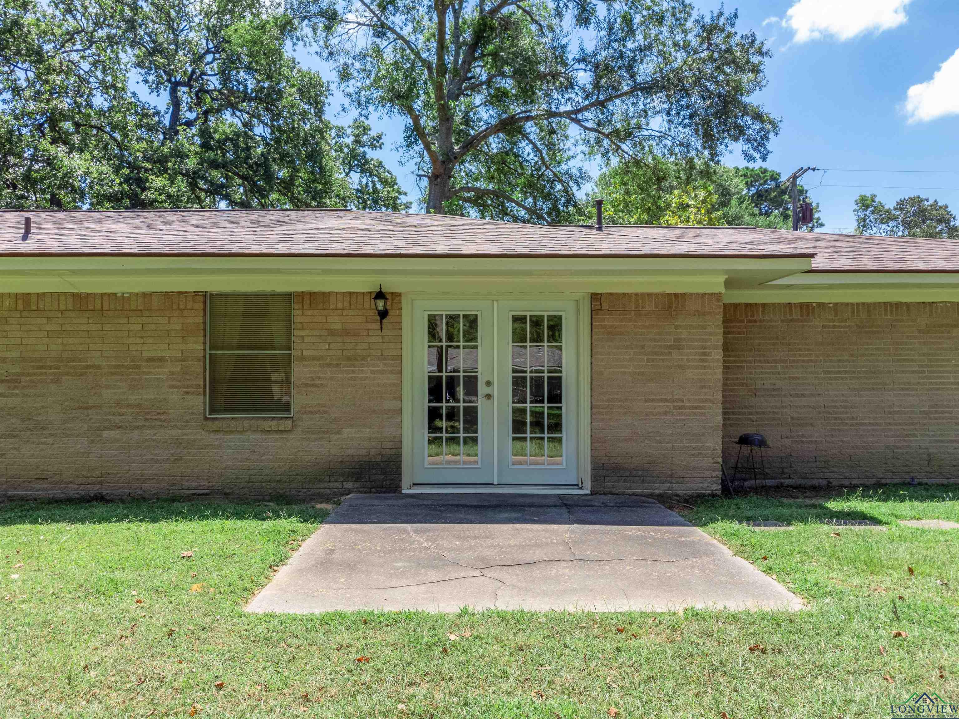 305 Evergreen St, Longview, Texas image 26