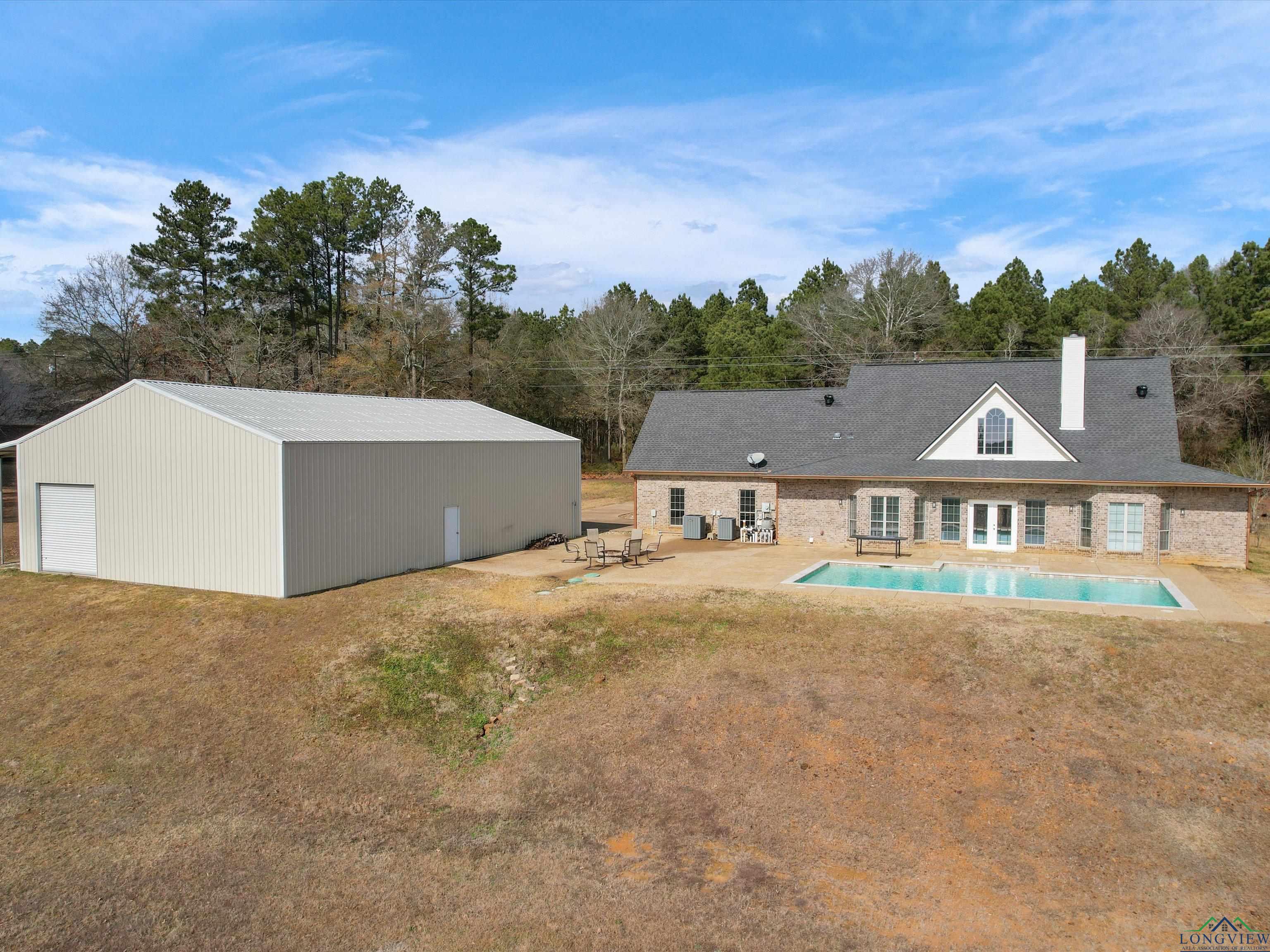 221 Wood Duck Lane, Gilmer, Texas image 4