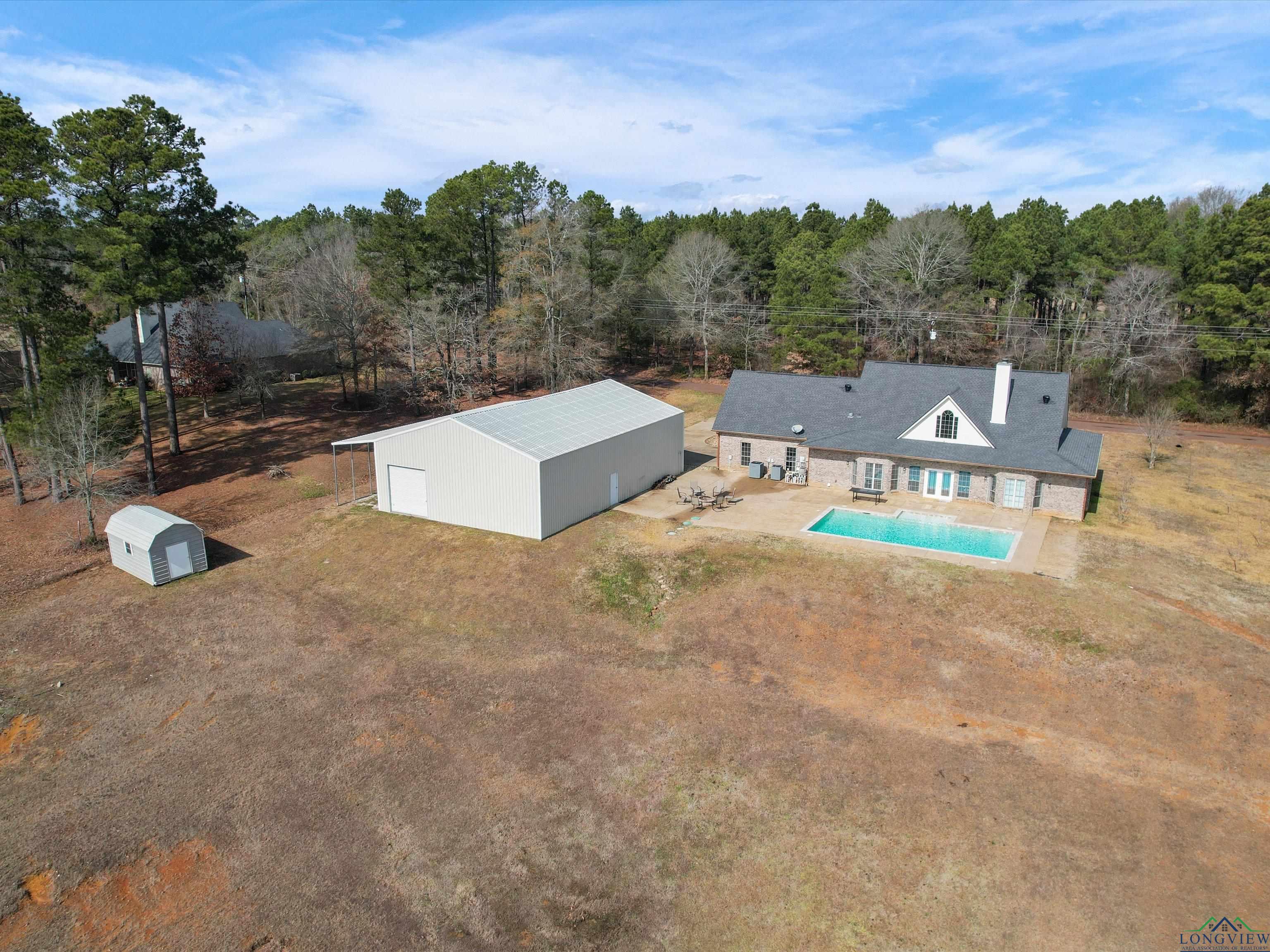 221 Wood Duck Lane, Gilmer, Texas image 3