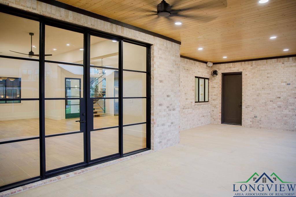 1596 Maple Circle, Tyler, Texas image 40