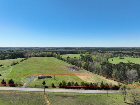 Mobile Home For Sale - 2592 Fm 74<br/> Atlanta, TX 75551