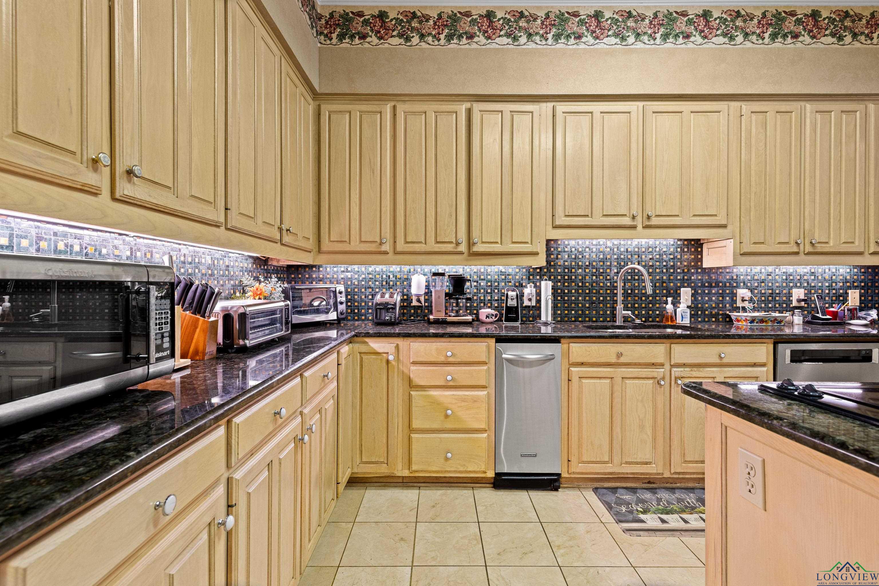 1600 Woodlands Dr, Tyler, Texas image 24