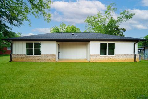 A home in Longview