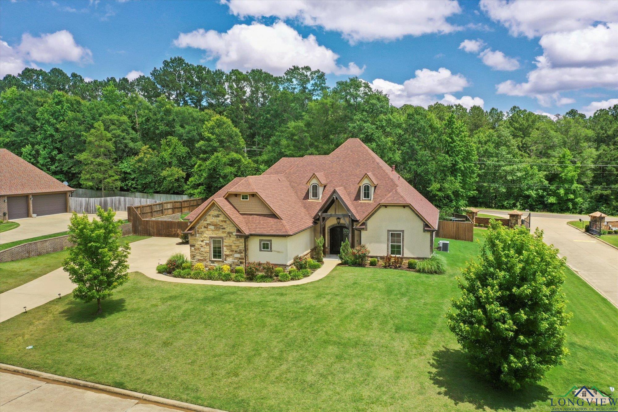 110 Rimrock Ln, Longview, Texas image 2