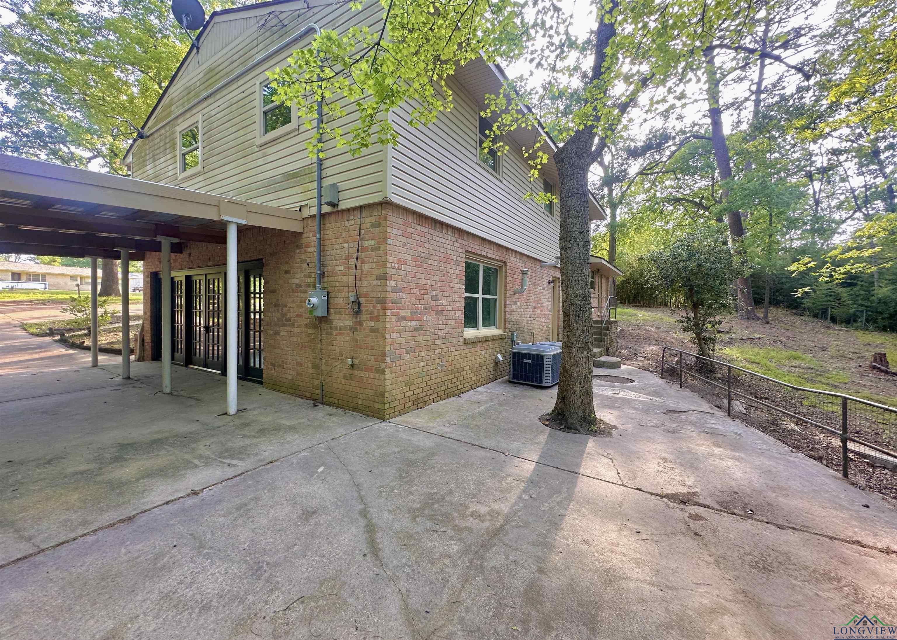 3517 Danville Drive, Kilgore, Texas image 39