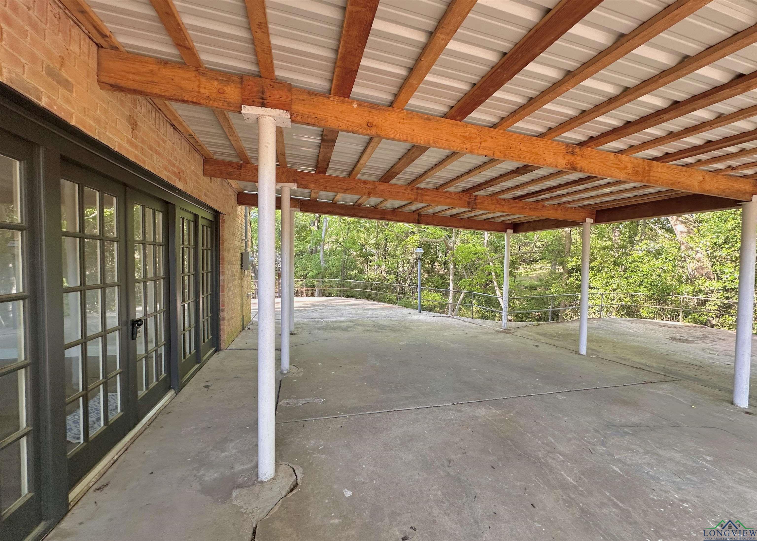 3517 Danville Drive, Kilgore, Texas image 37