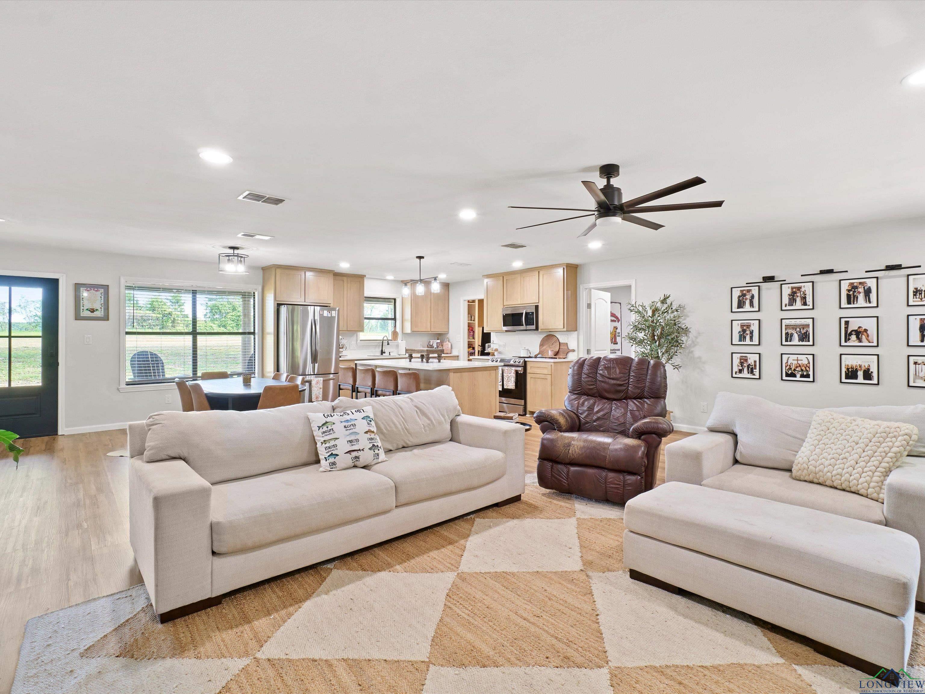 13025 Fm 130 Avenue, Hughes Springs, Texas image 15