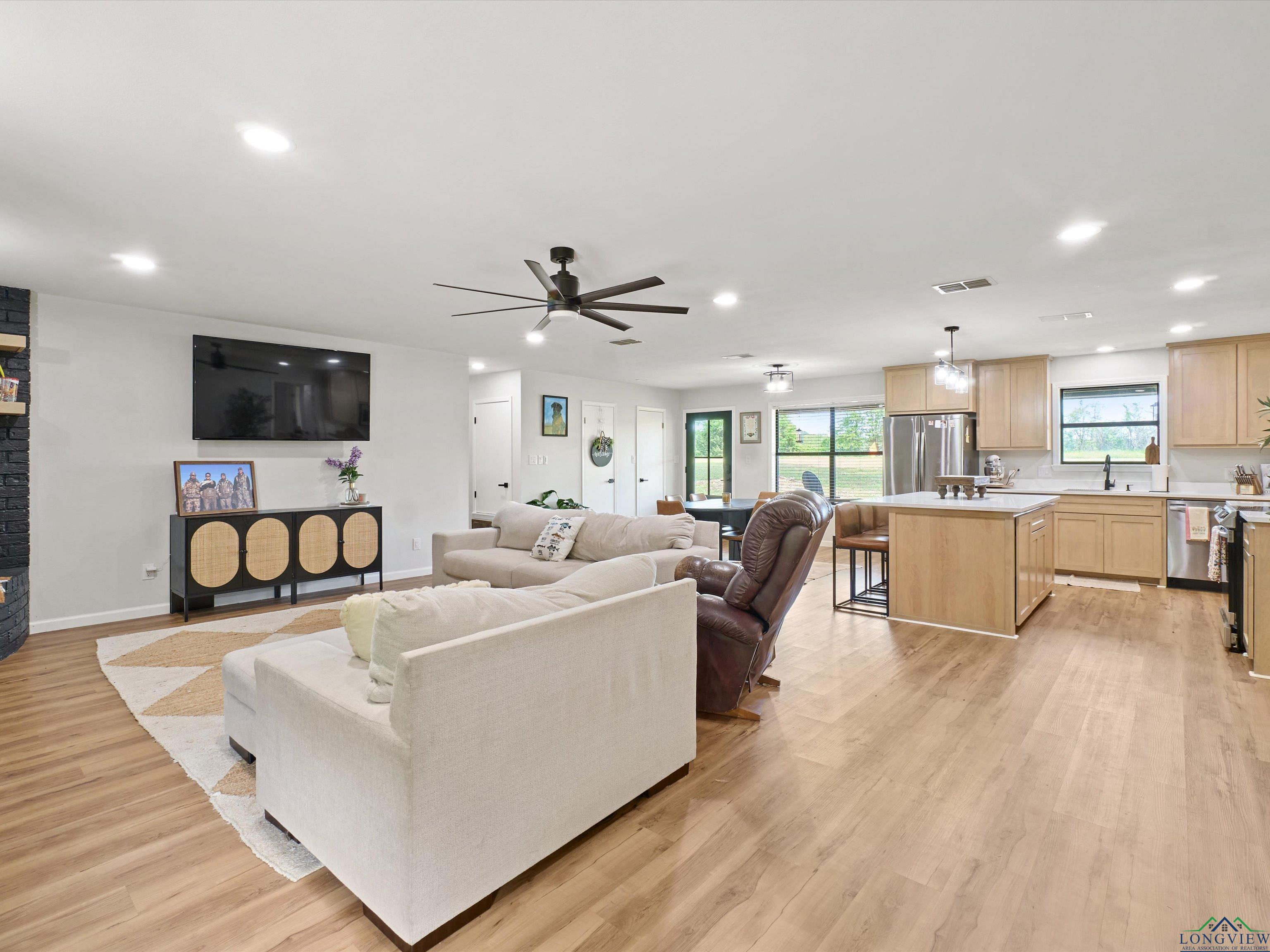 13025 Fm 130 Avenue, Hughes Springs, Texas image 14