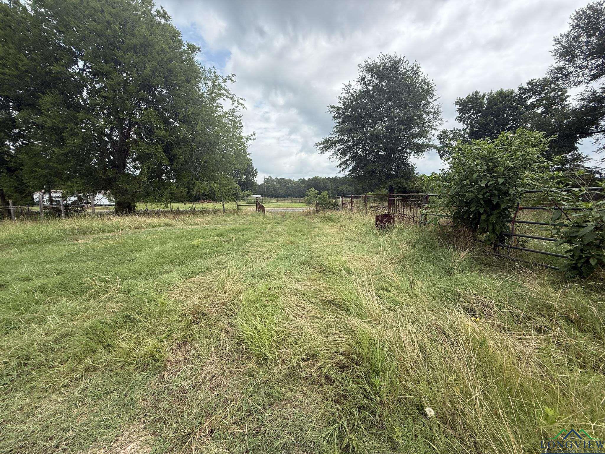 8771 Fm 993, Pittsburg, Texas image 22