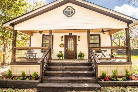 Homes For Sale - 500 Powell Street<br/> Harrison County, Waskom, TX 75692