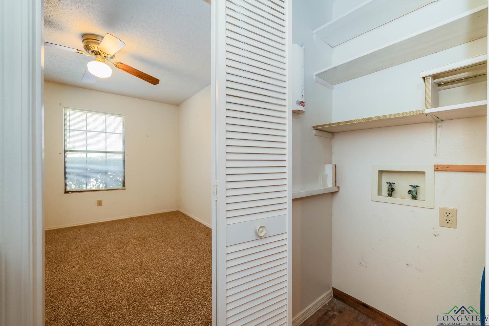 6933 S Beaverwood Street, Gilmer, Texas image 27