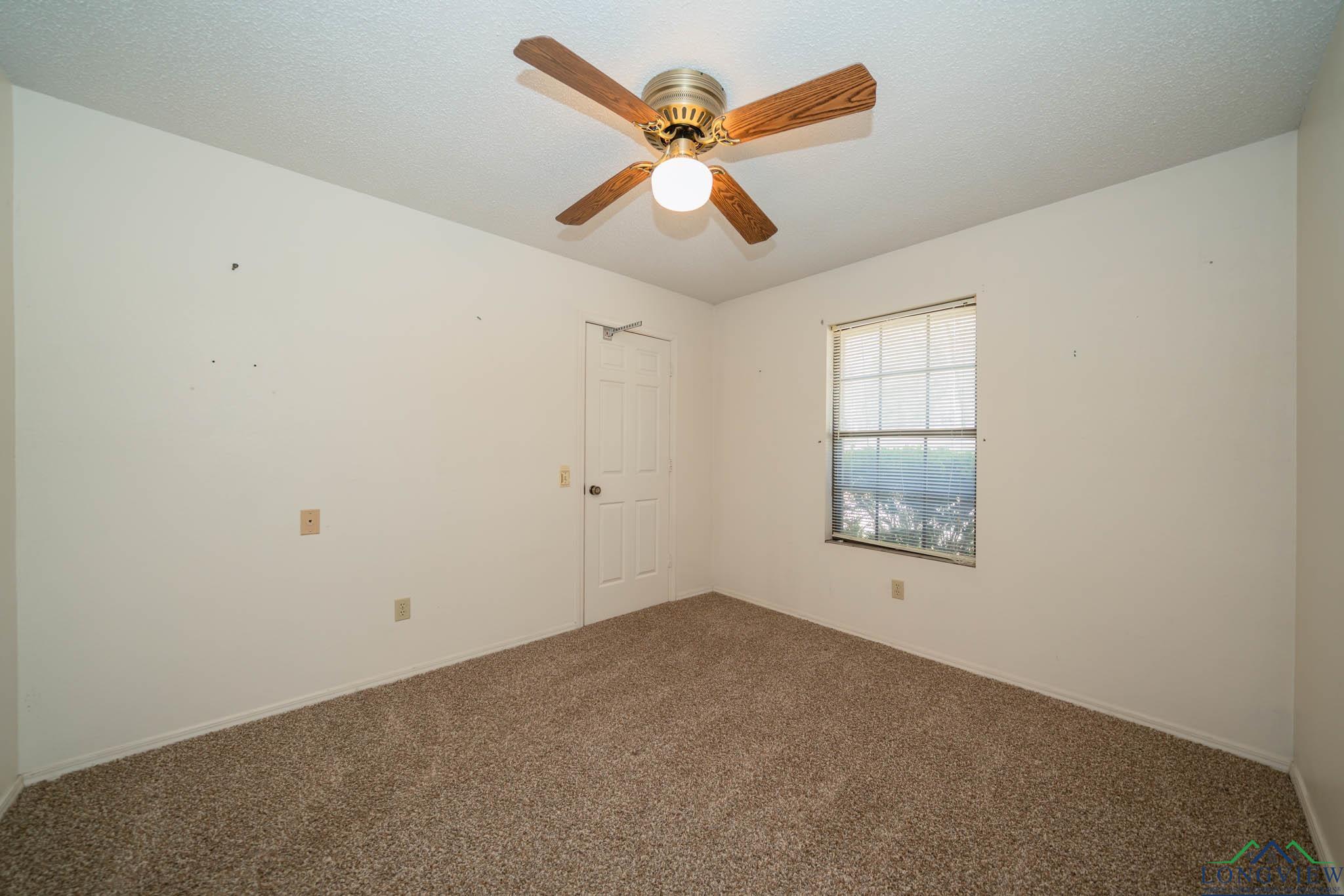 6933 S Beaverwood Street, Gilmer, Texas image 26