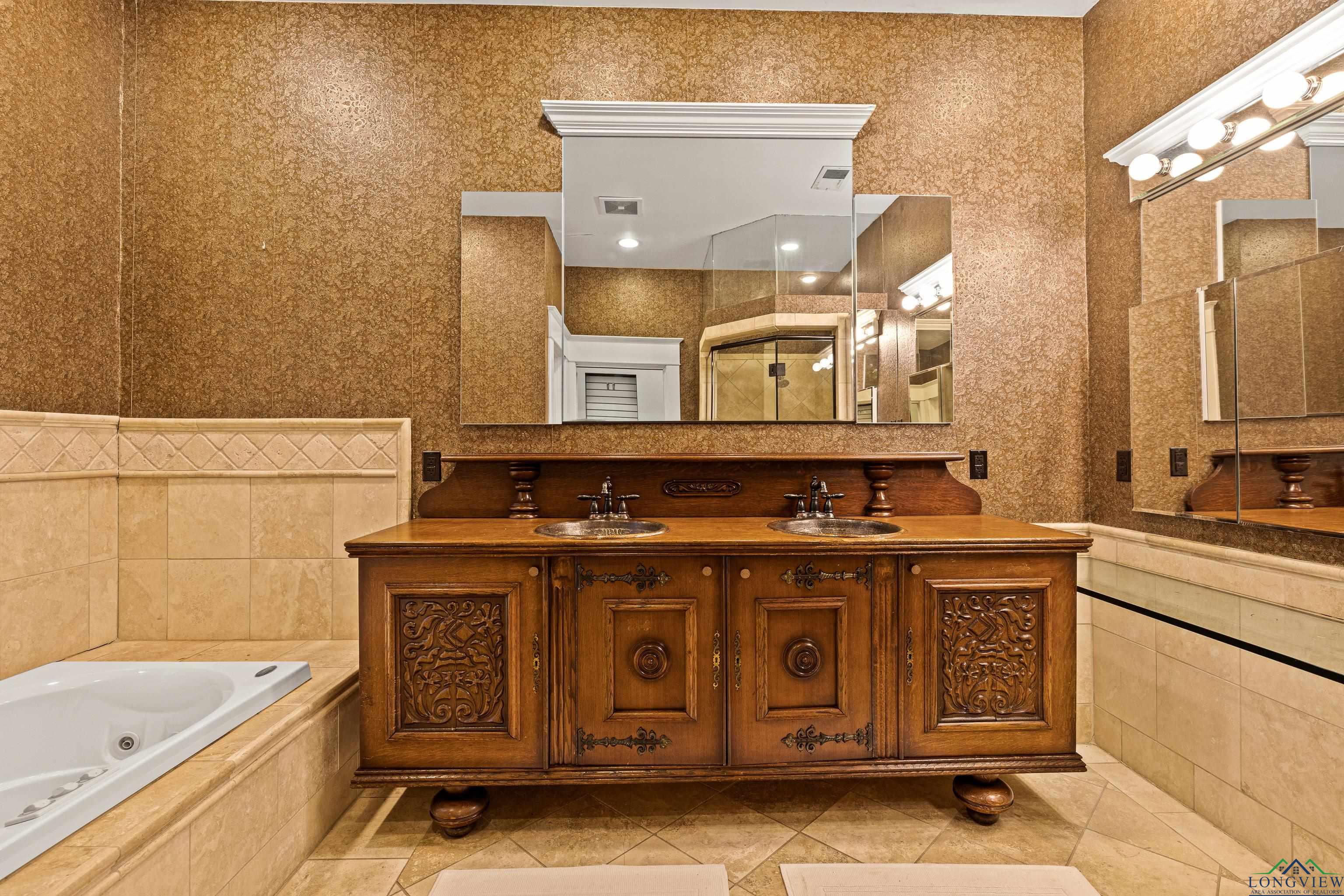 507 W Burleson, Marshall, Texas image 34