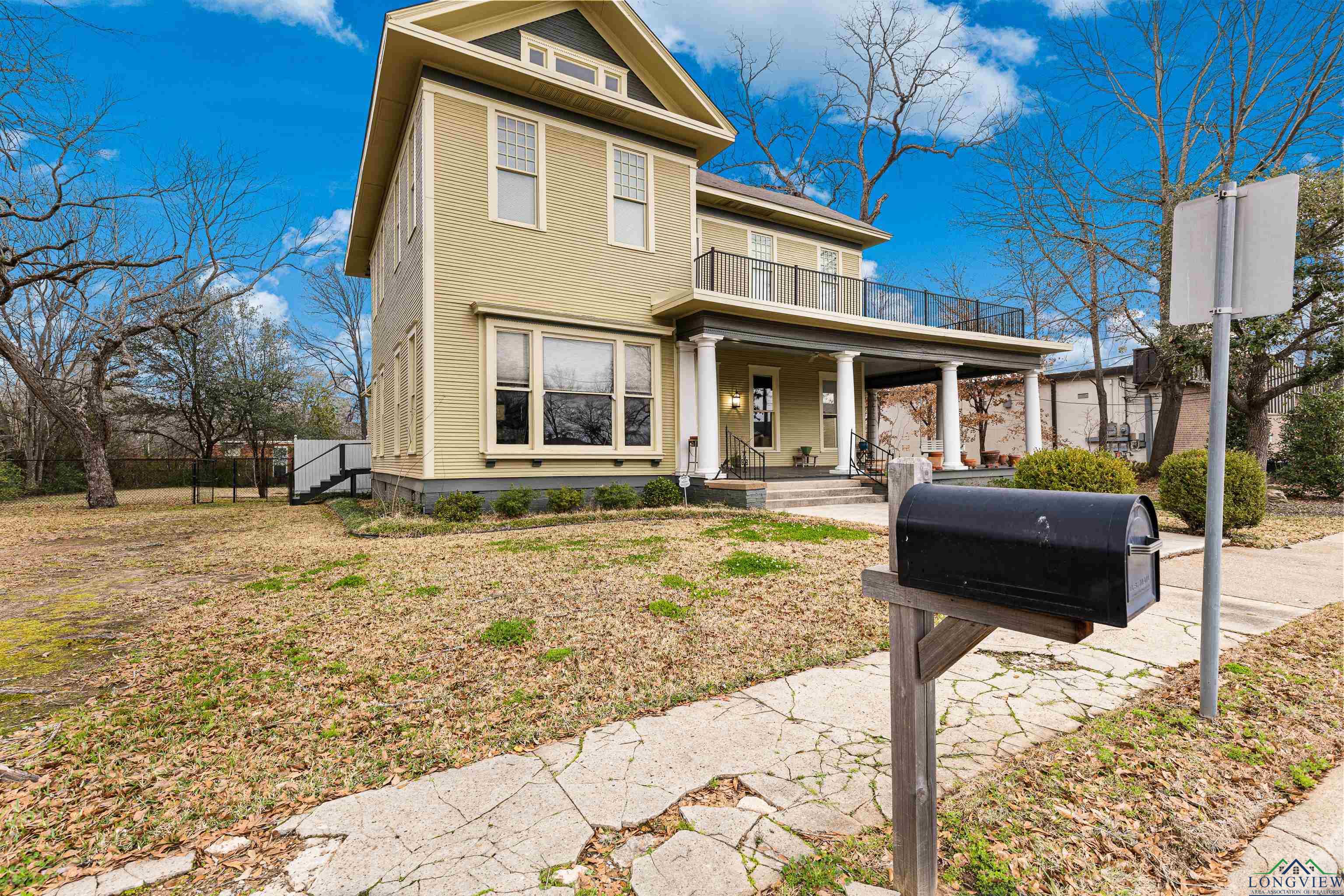 507 W Burleson, Marshall, Texas image 3